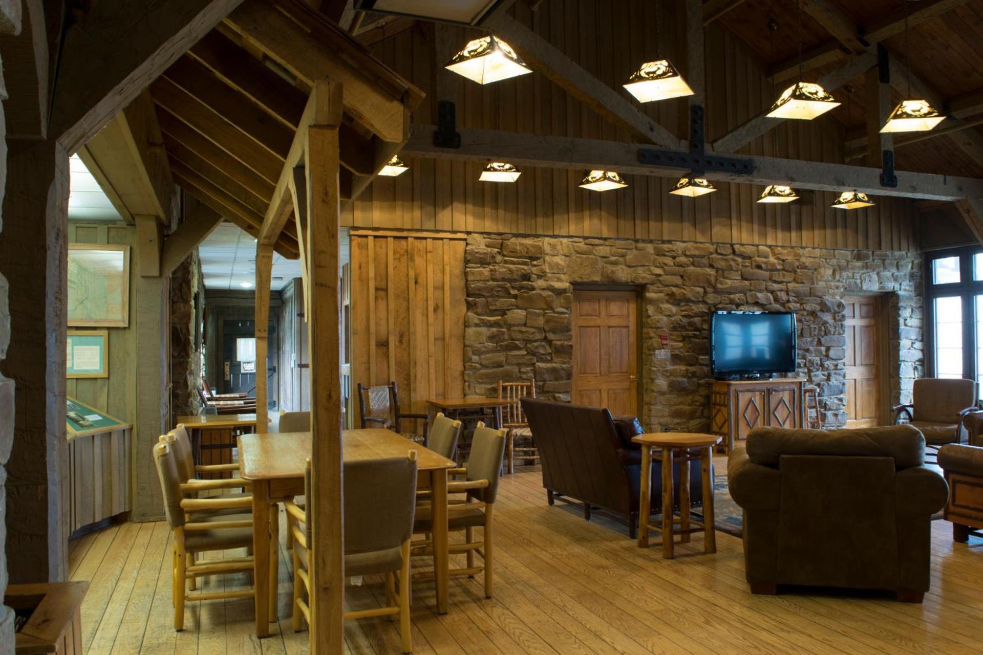 Abe Martin Lodge & Cabins photo 21
