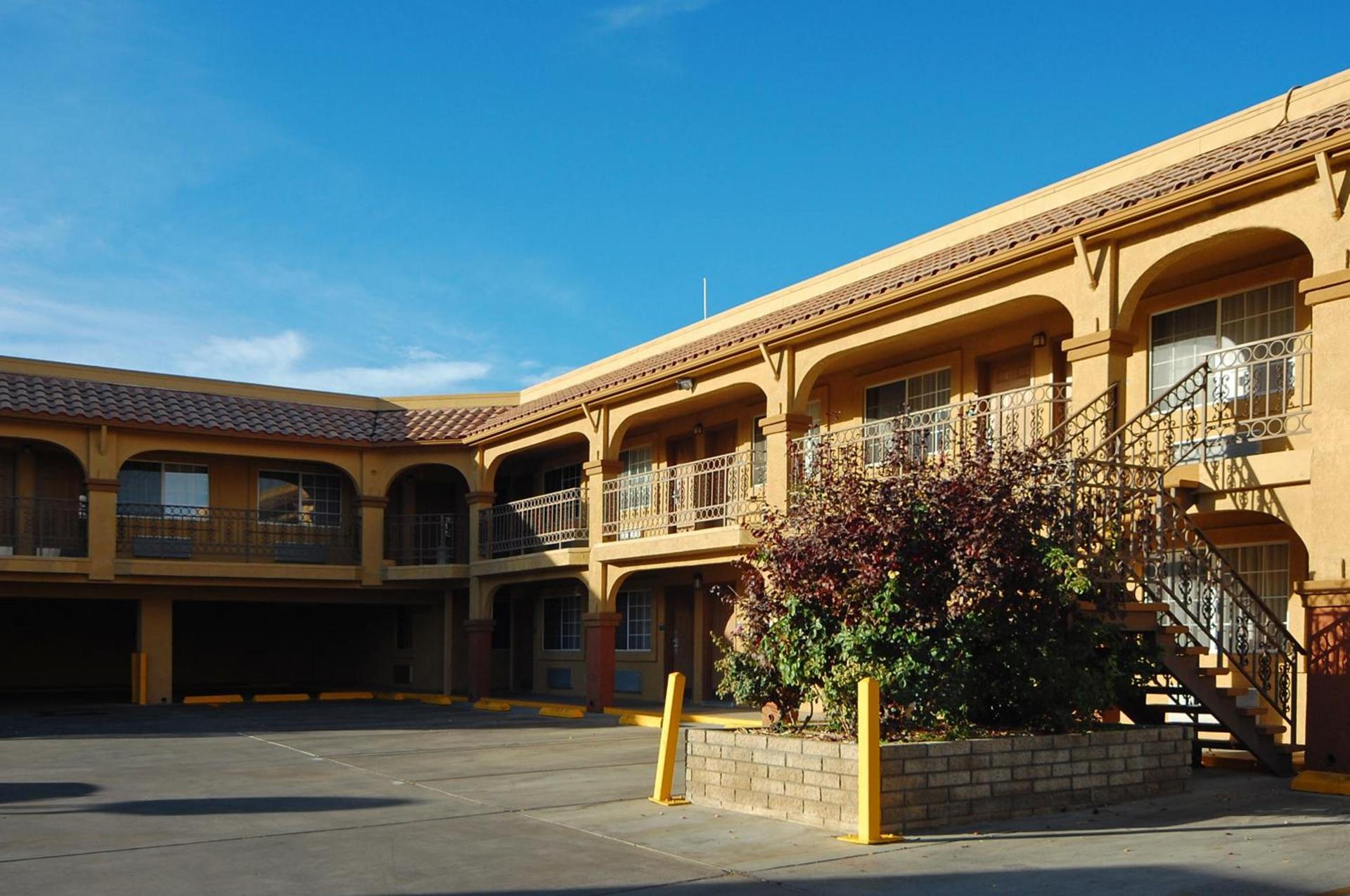 Days Inn by Wyndham Bishop photo 26