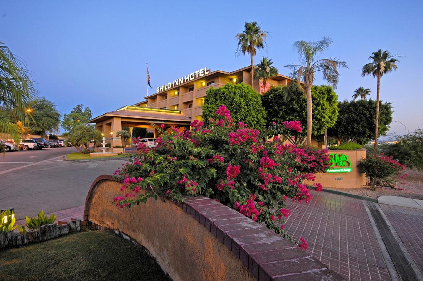 Yuma Inn & Suites photo 1