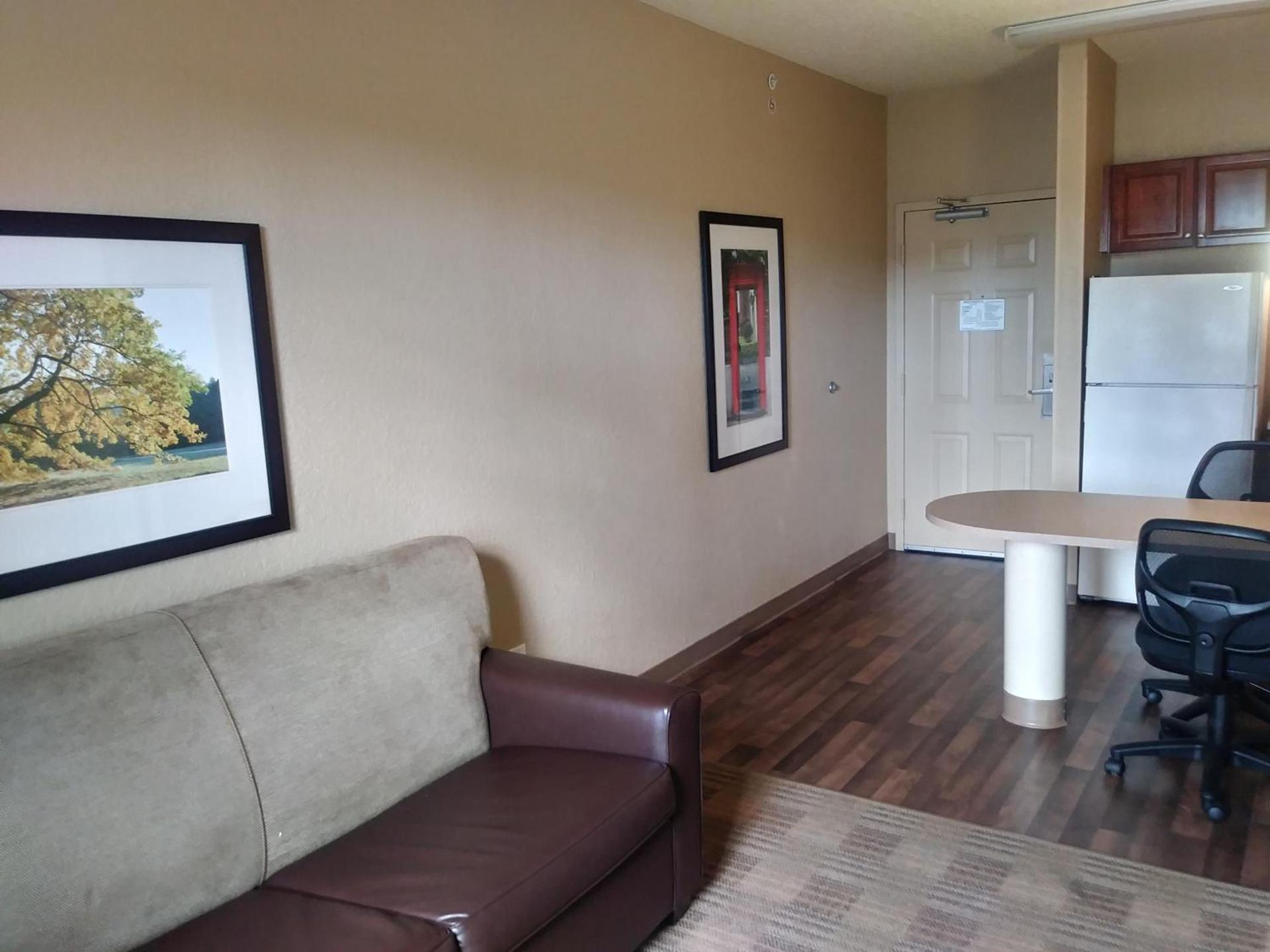 Extended Stay America Suites - Orlando - Southpark - Commodity Circle photo 51