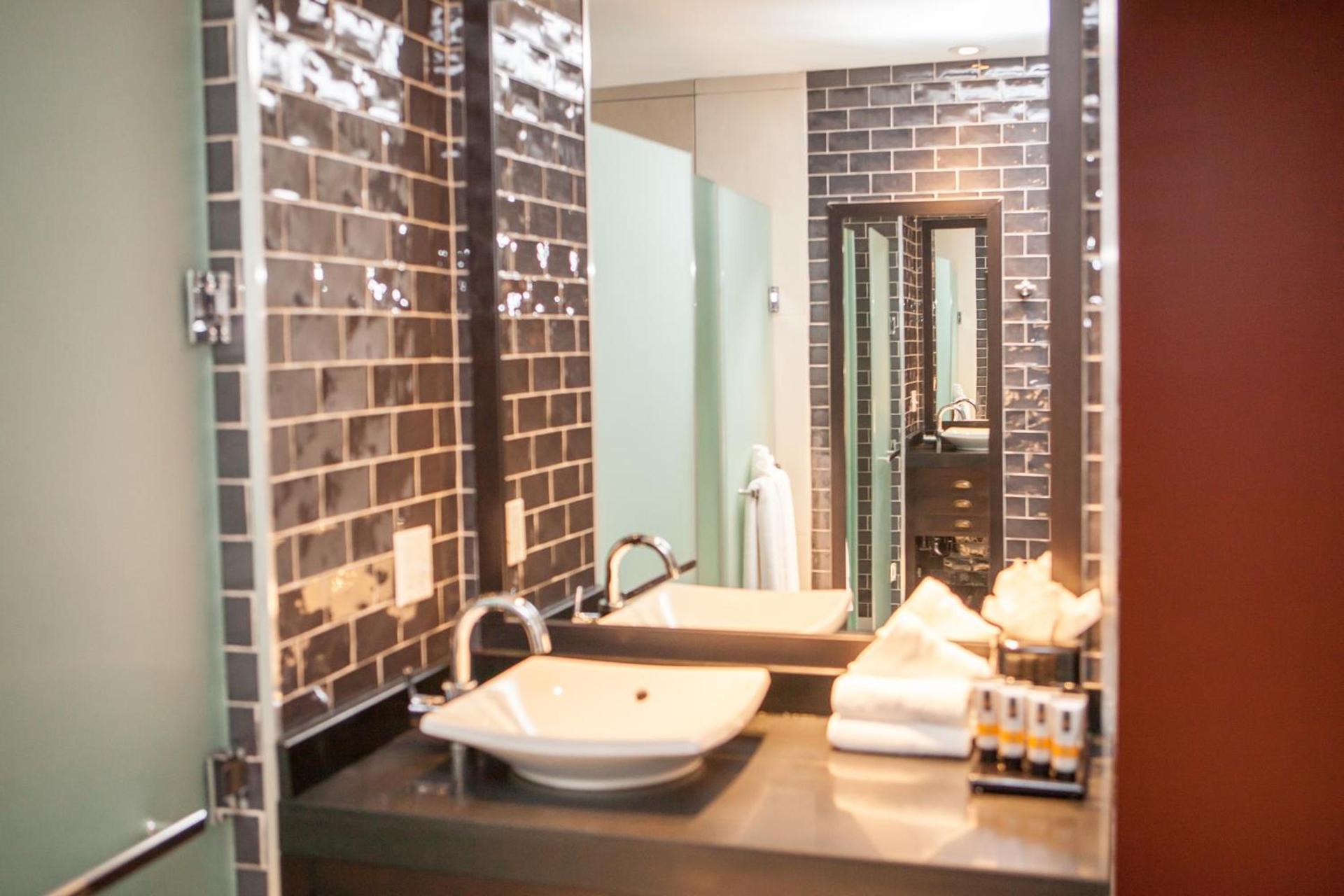 Ravel Hotel Trademark Collection by Wyndham photo 45