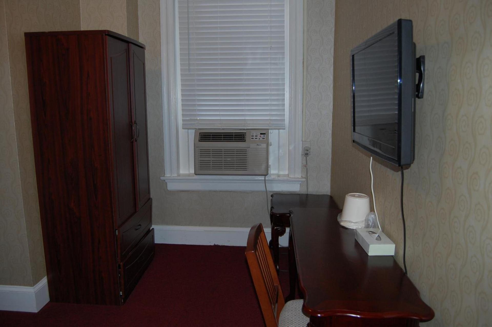The Baron Hotel photo 9