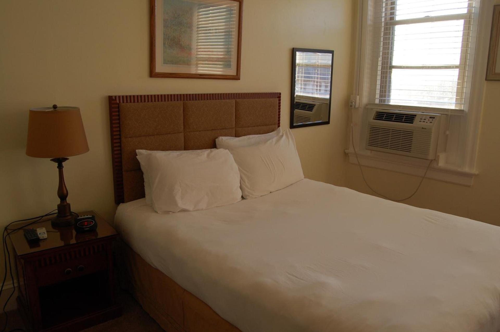 The Baron Hotel photo 32