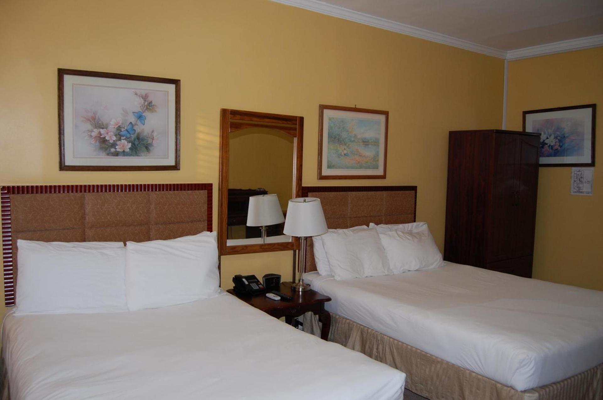 The Baron Hotel photo 4