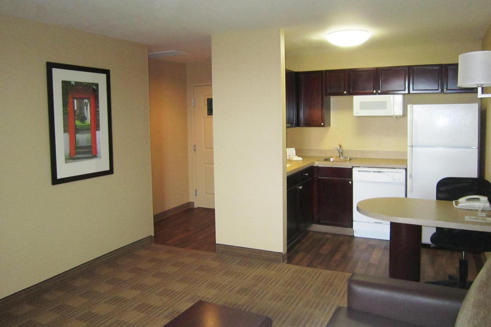 Extended Stay America Suites - Atlanta - Alpharetta - Northpoint - West photo 64