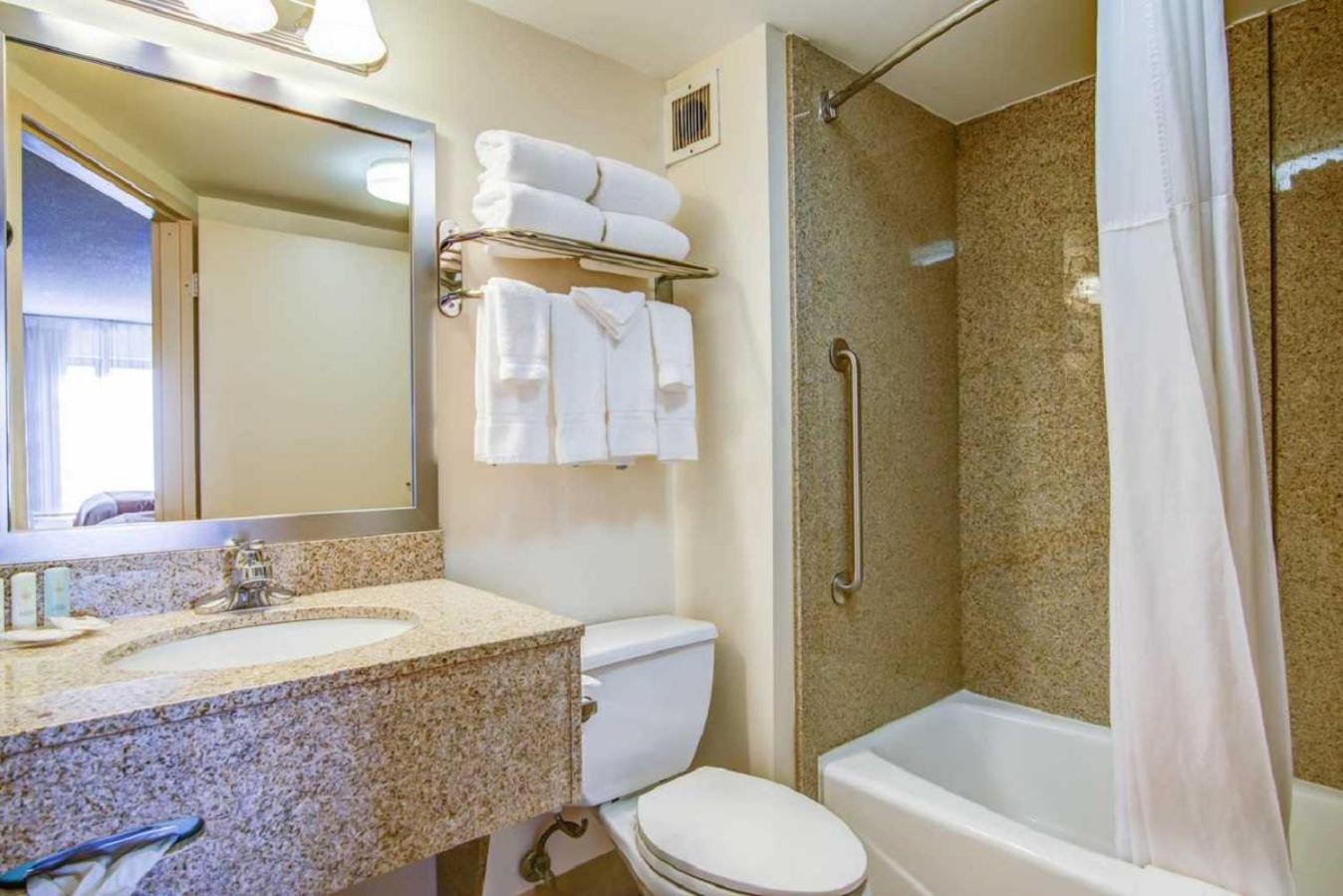 Comfort Inn Kennesaw photo 32