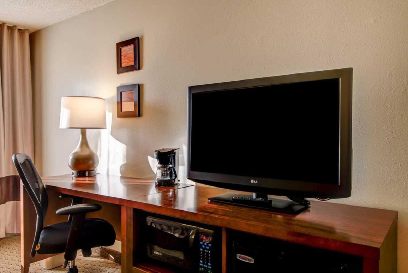 Comfort Inn Kennesaw photo 34