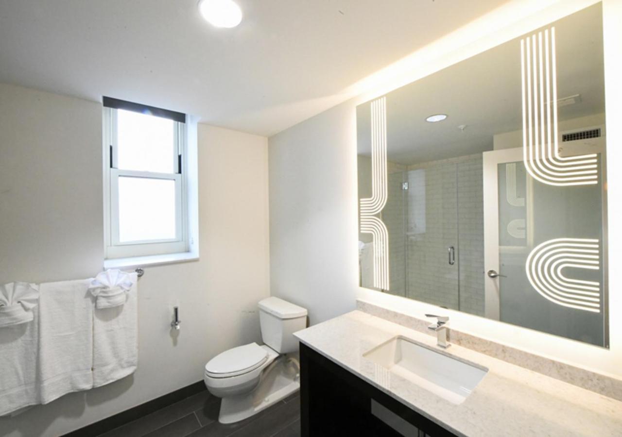 TRYP by Wyndham Newark Downtown photo 42