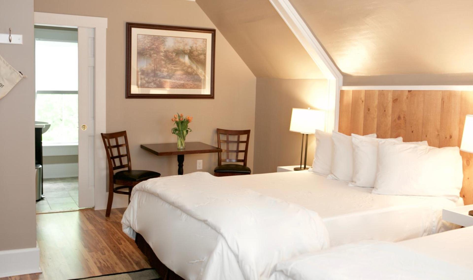 Inn at Kampfires photo 4
