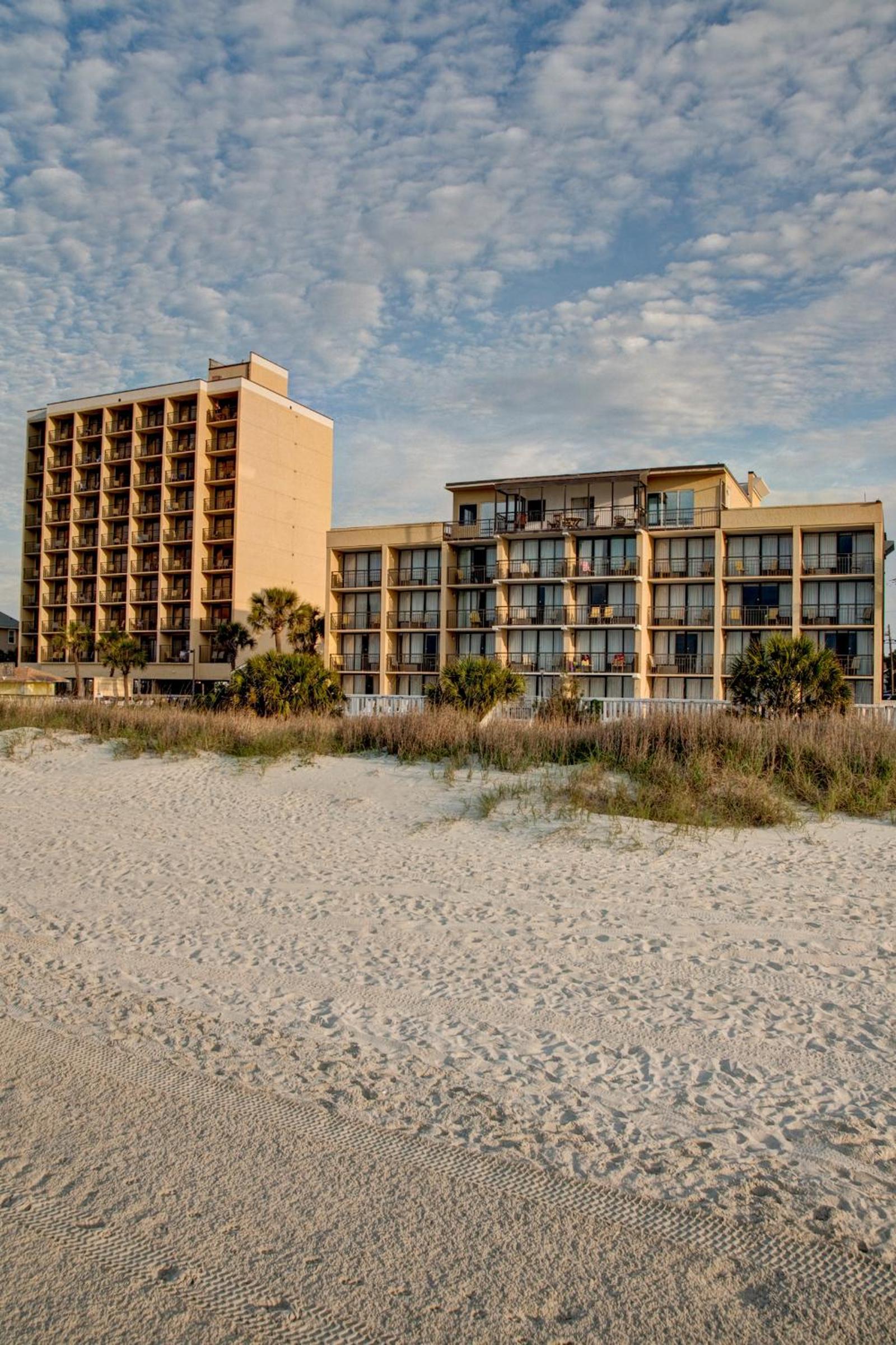 Best Western Ocean Sands Beach Resort photo 13