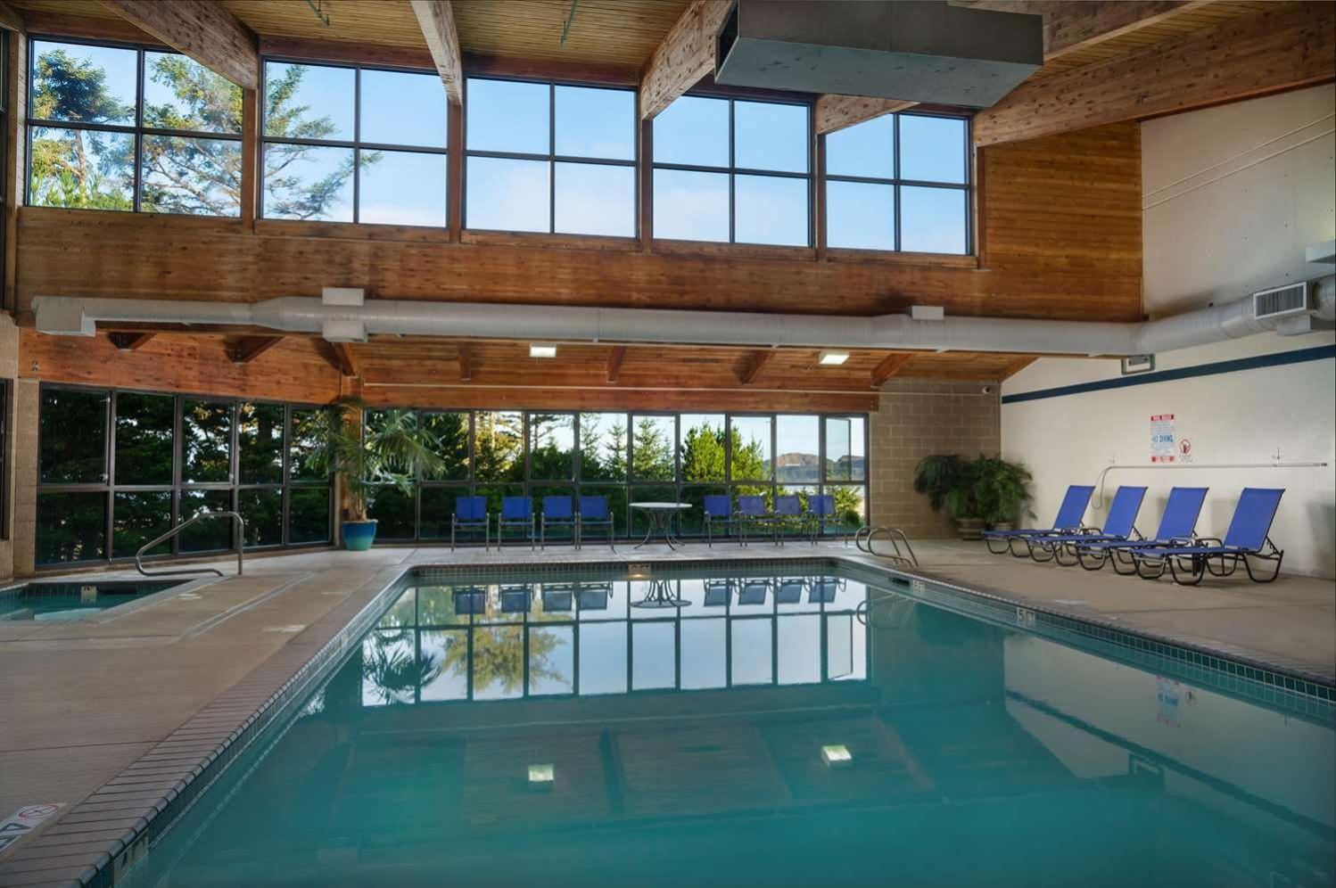Best Western Plus Agate Beach Inn photo 2