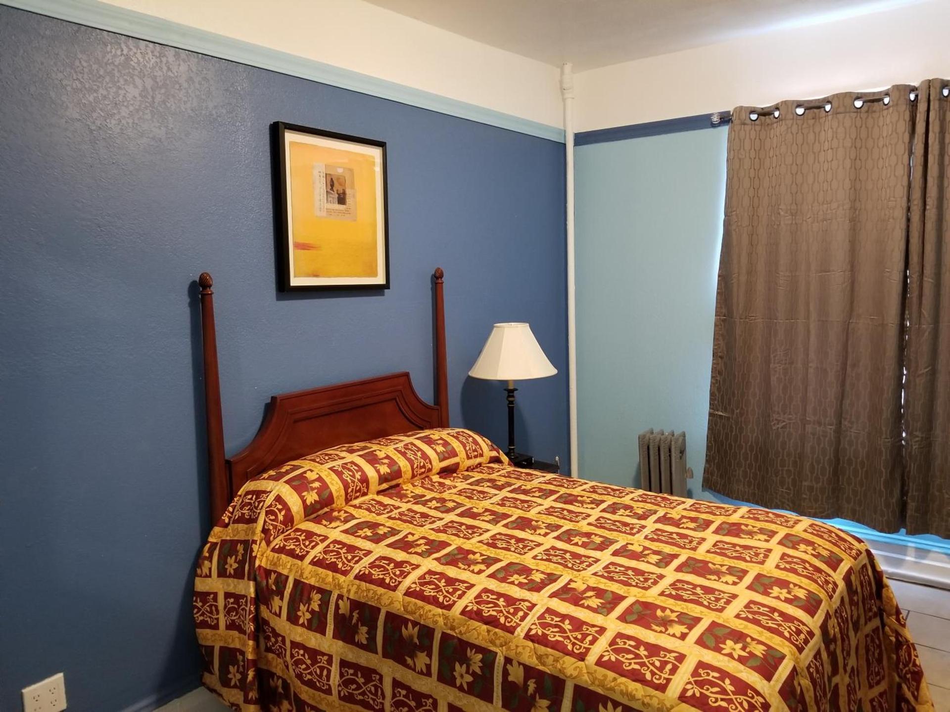 Page Hotel photo 32