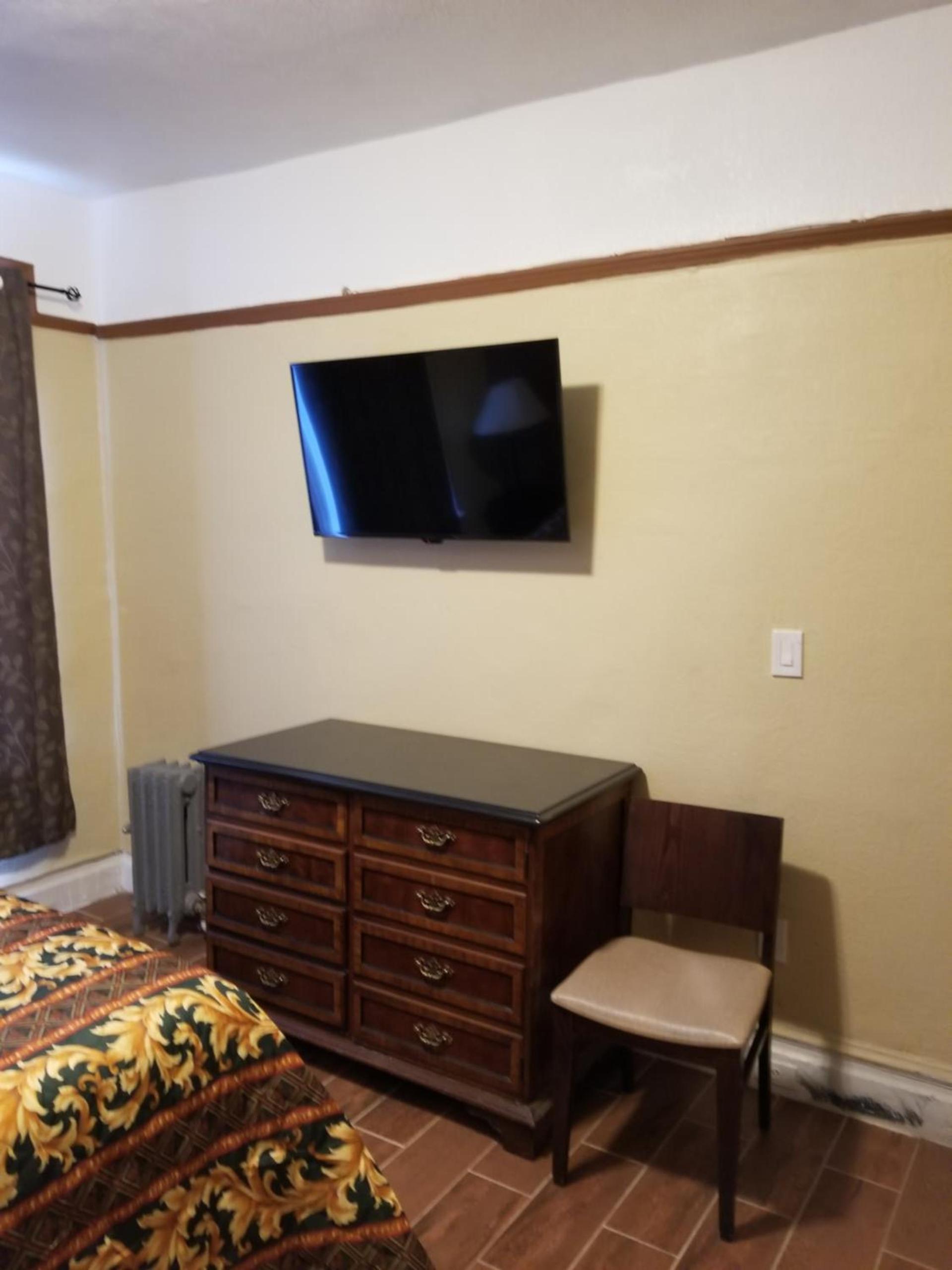 Page Hotel photo 23