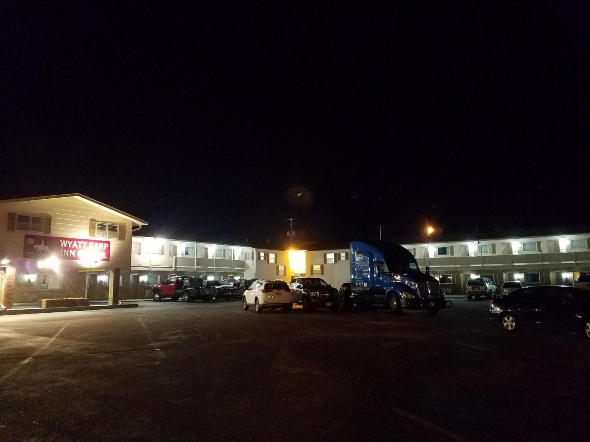 Regency Inn photo 11