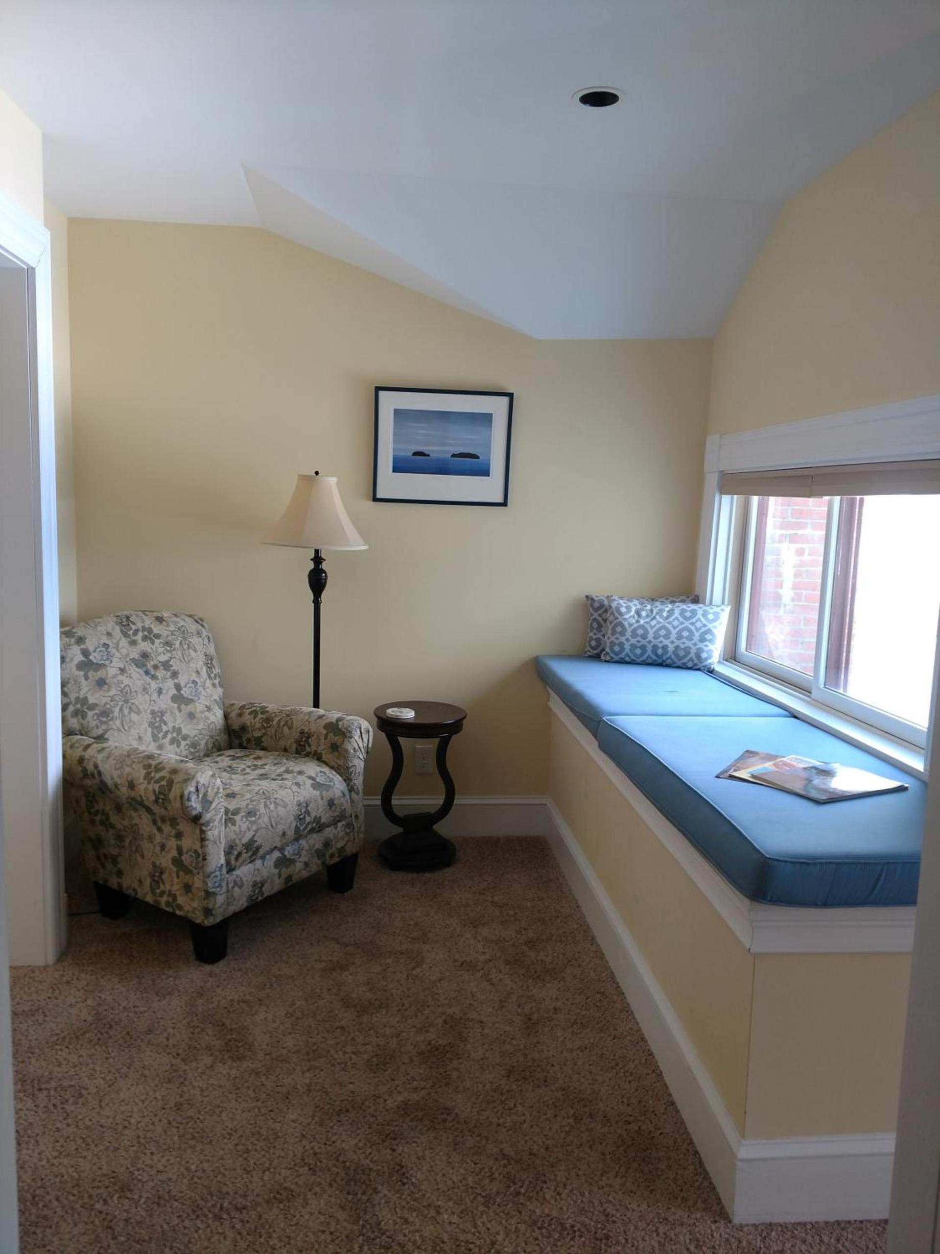Saltair Inn Waterfront B&B photo 36
