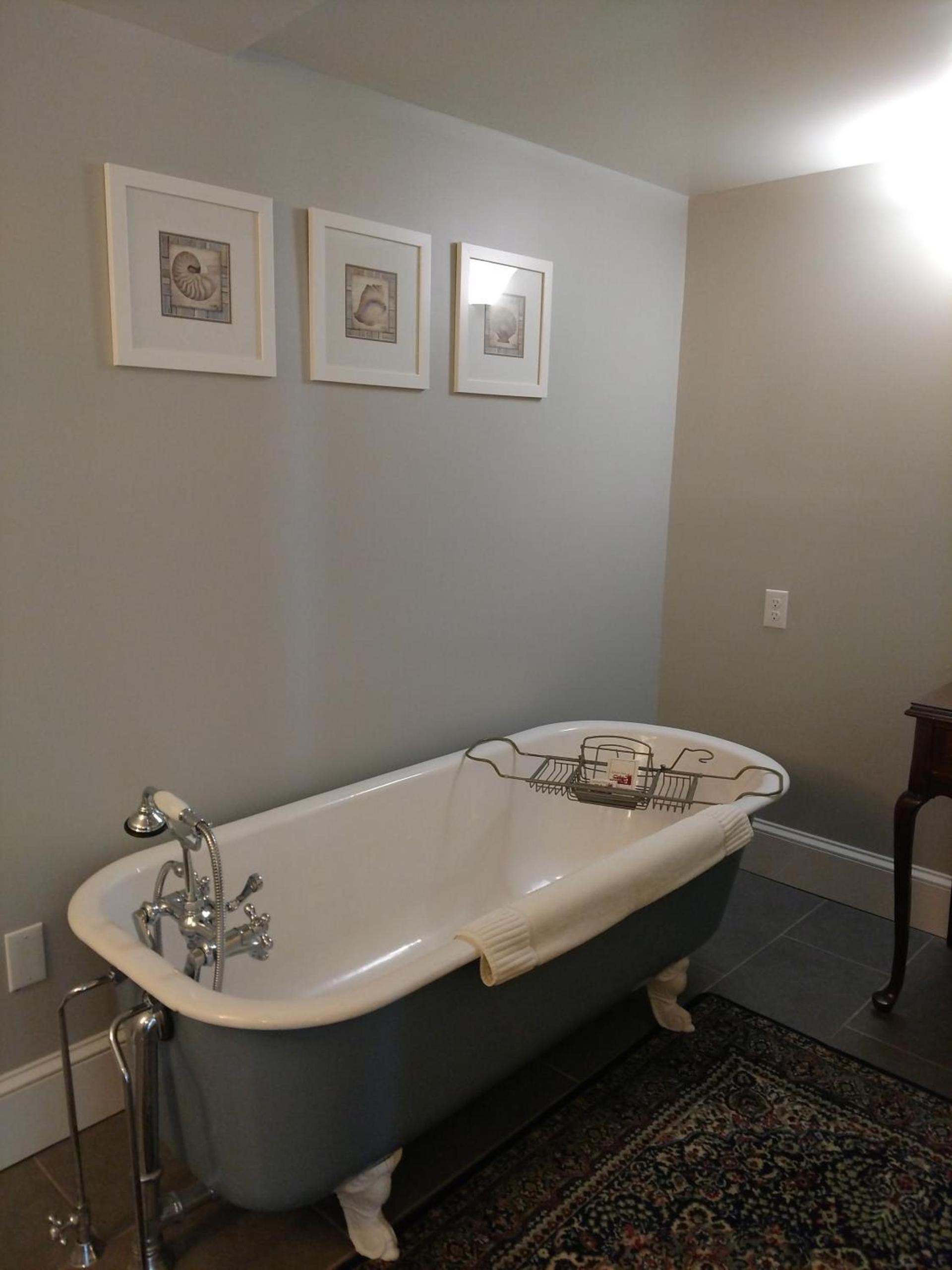 Saltair Inn Waterfront B&B photo 37