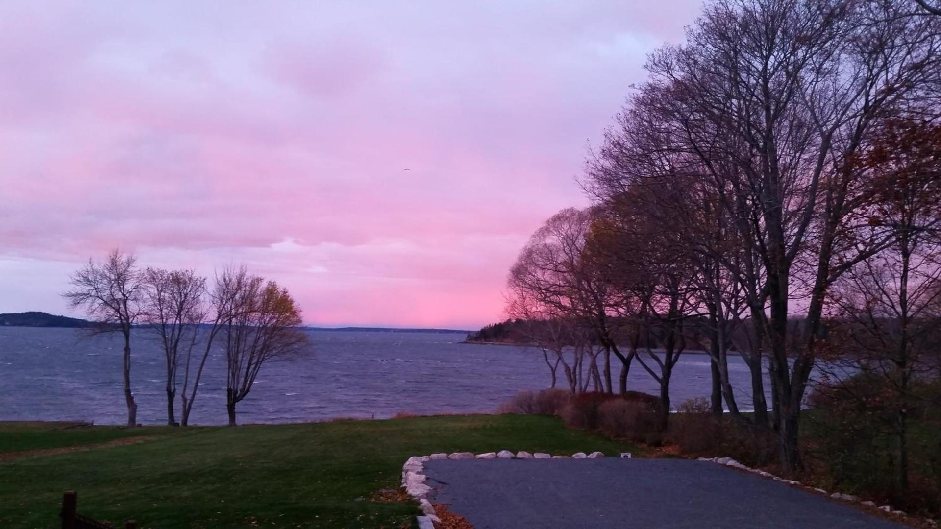 Saltair Inn Waterfront B&B photo 29