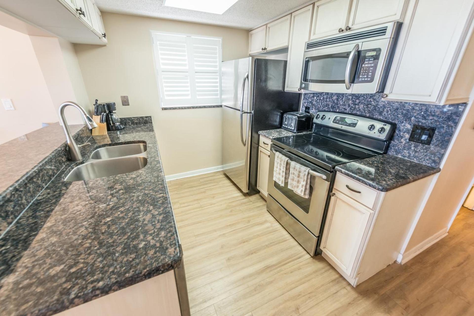 Cape Winds - Oceanfront Pool, Tennis & Sauna Condos near Port Canaveral photo 62