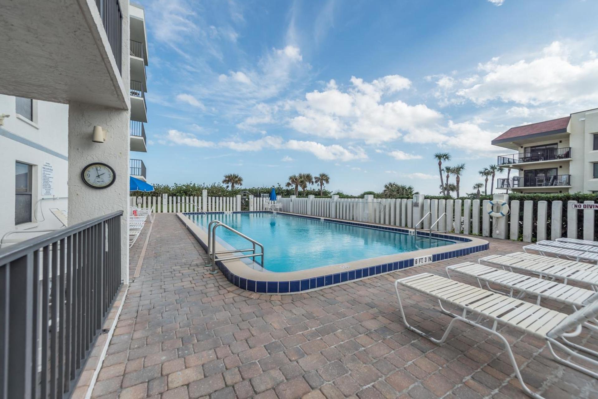 Cape Winds - Oceanfront Pool, Tennis & Sauna Condos near Port Canaveral photo 2