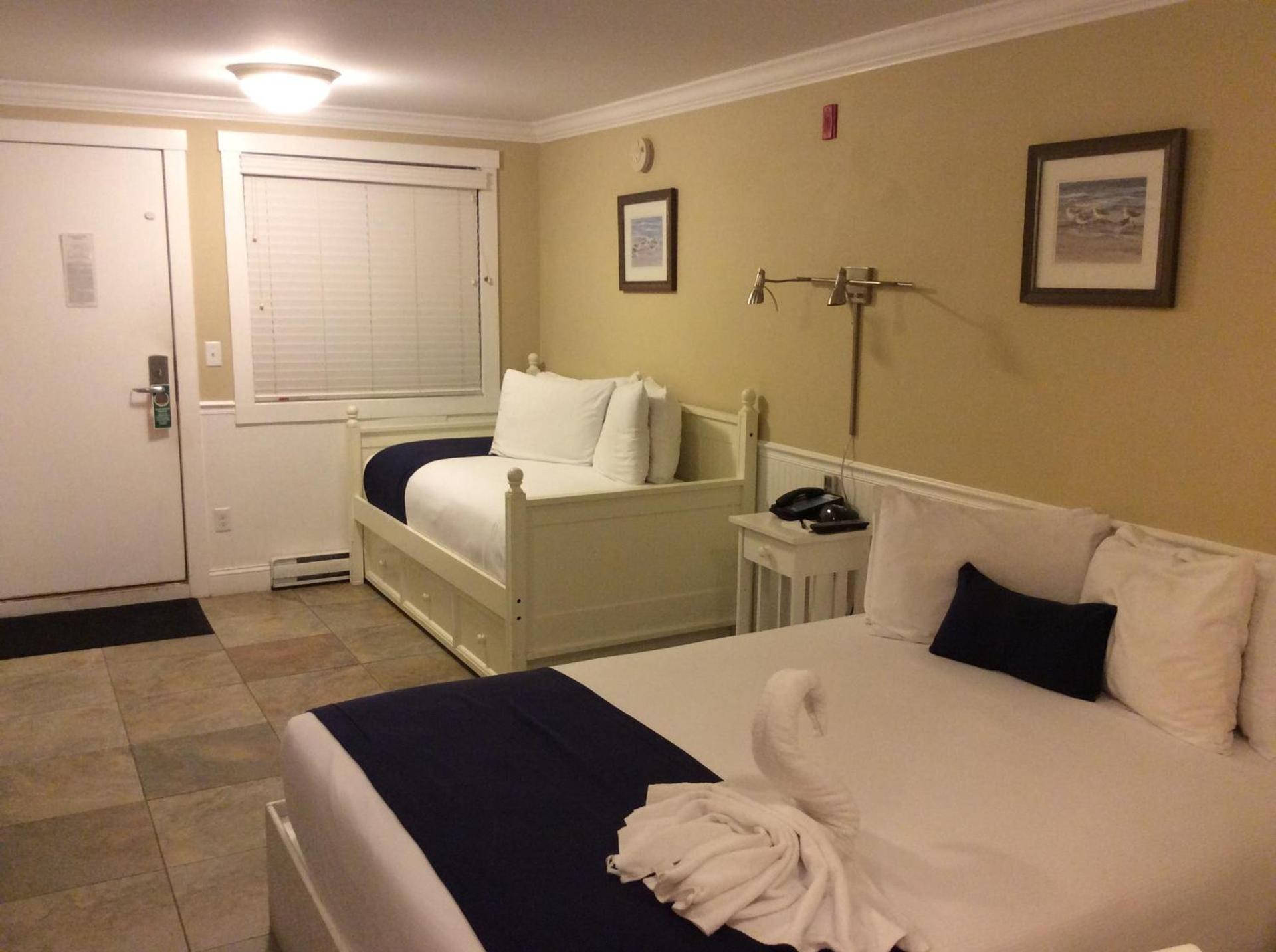 The Beachwood photo 28