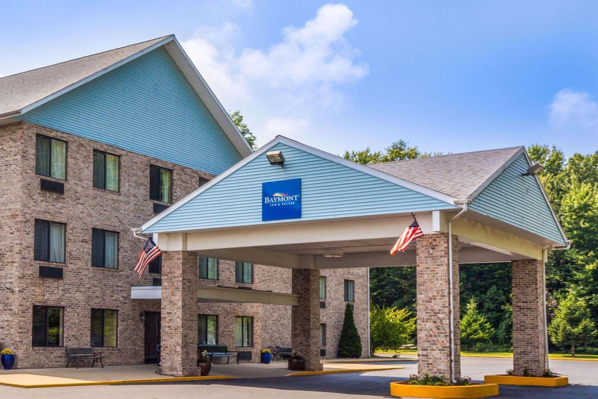 Baymont by Wyndham New Buffalo — hotel in New Buffalo