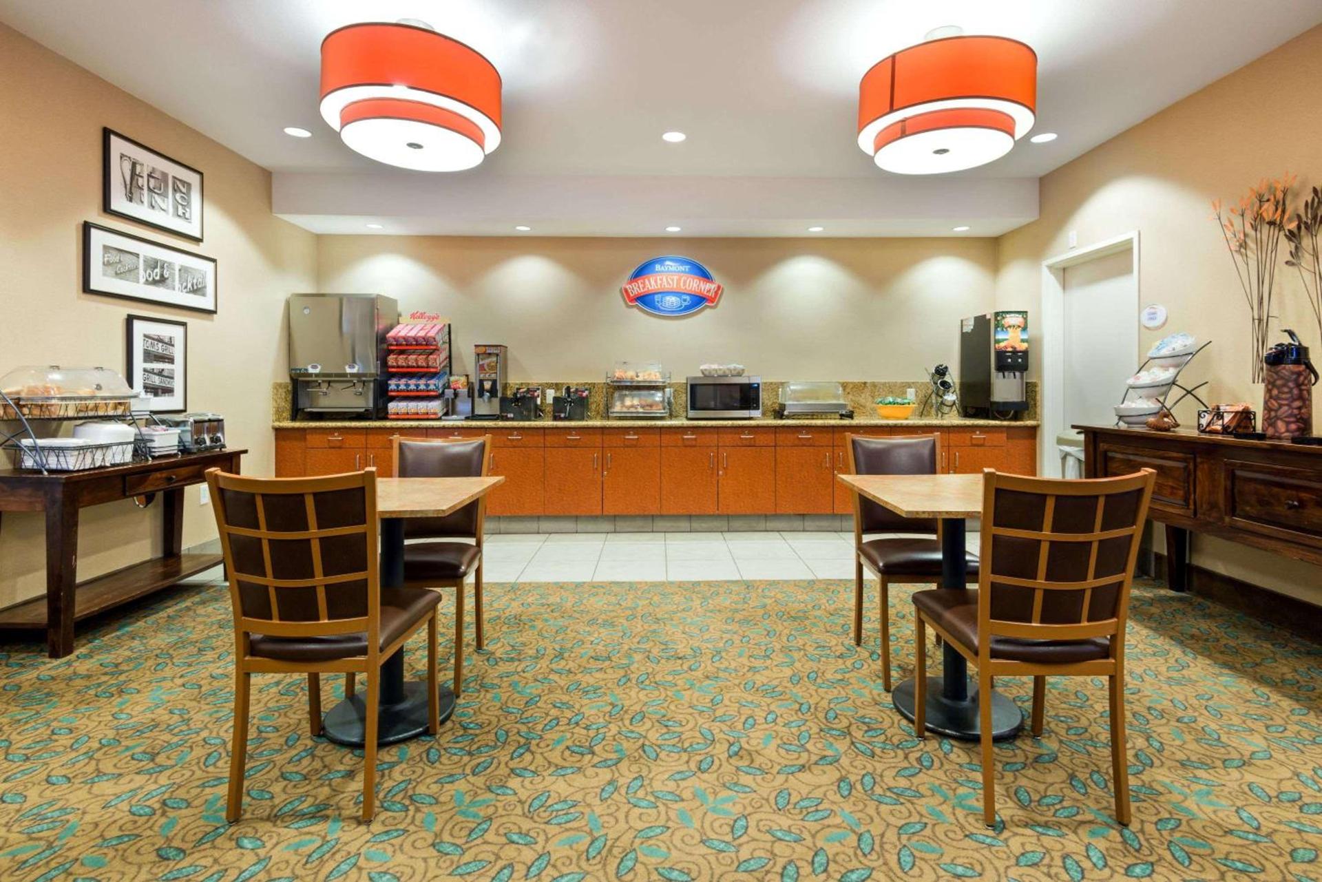 Baymont by Wyndham Denver International Airport photo 16