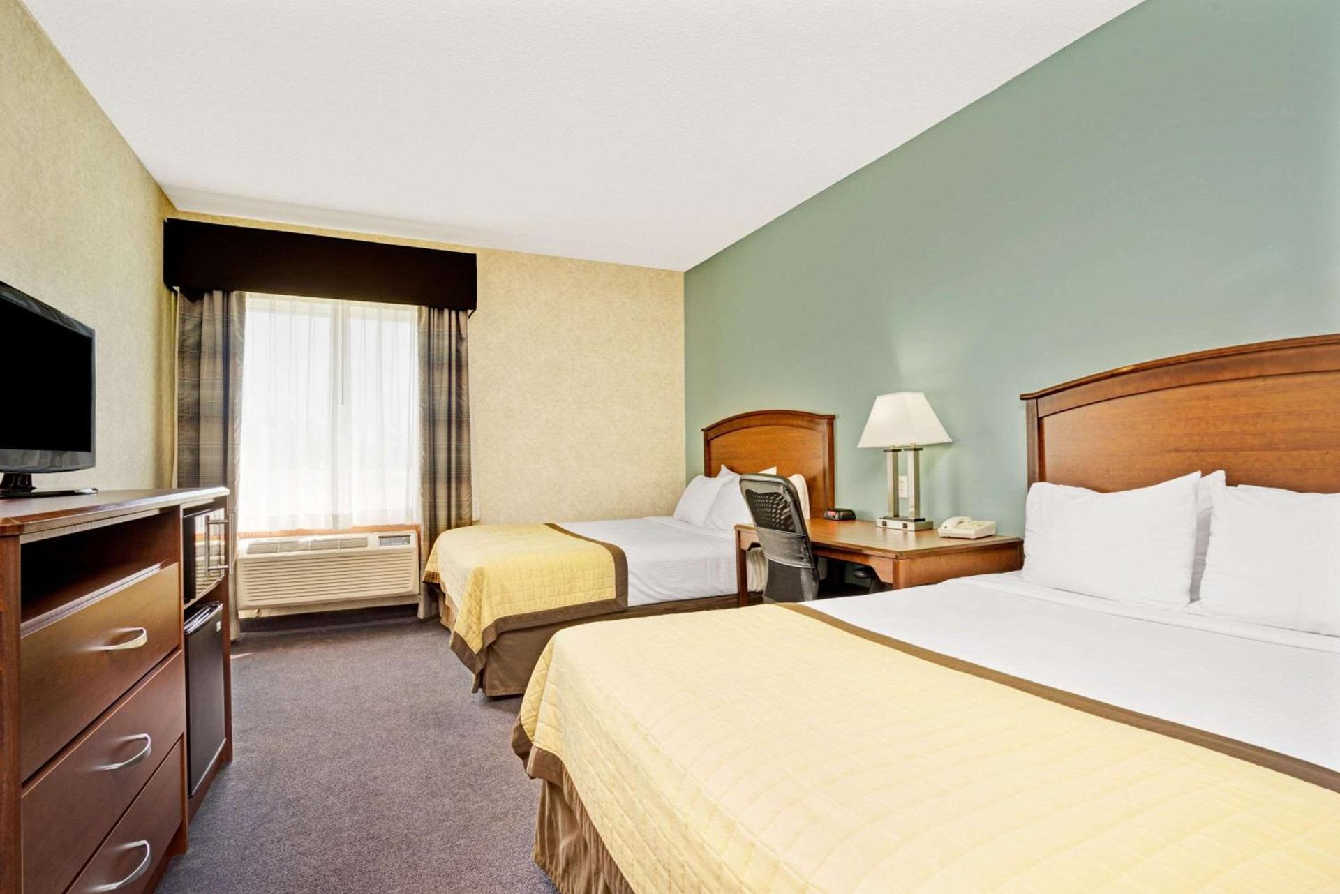 Baymont by Wyndham Wahpeton photo 4