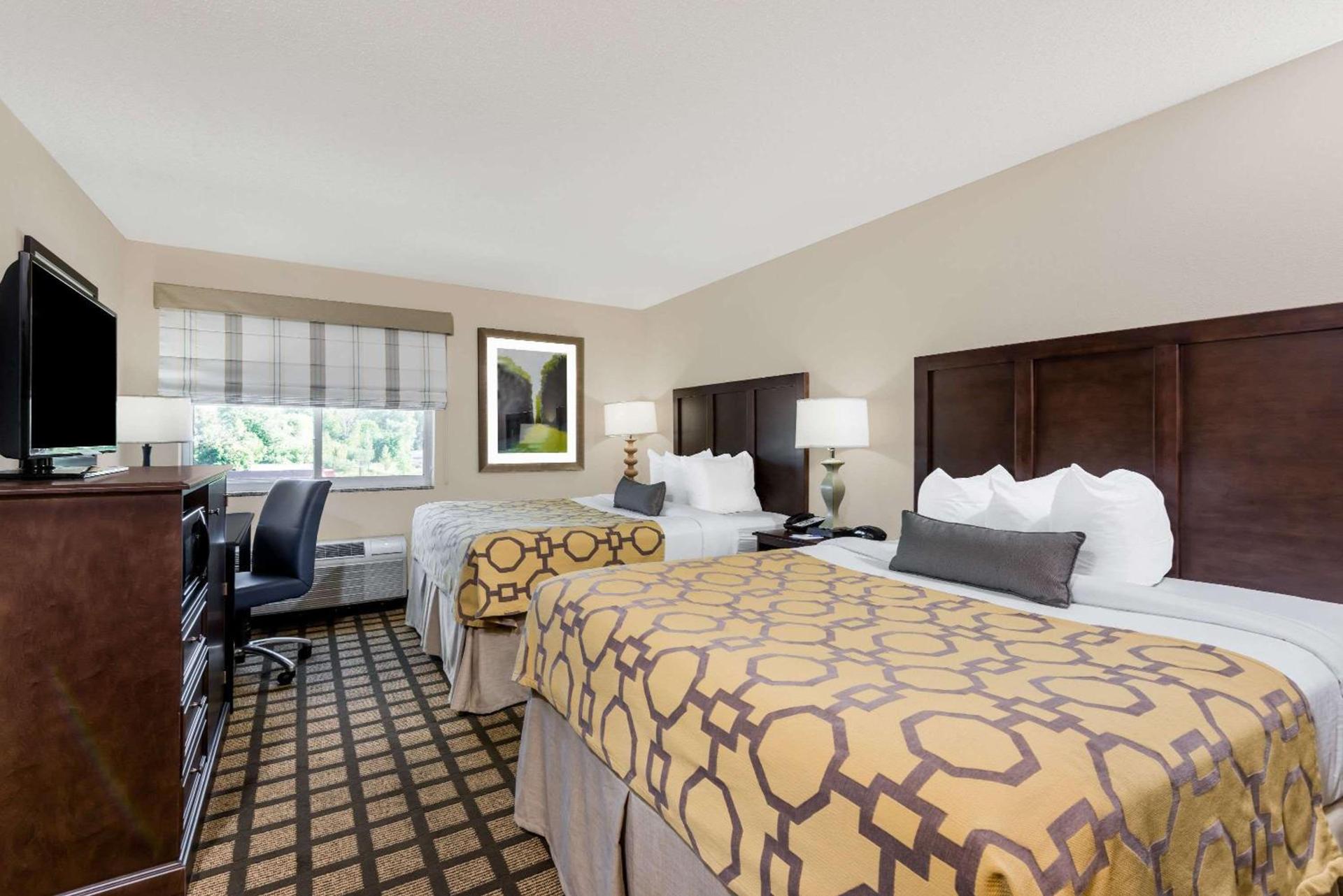 Baymont by Wyndham Erie photo 51