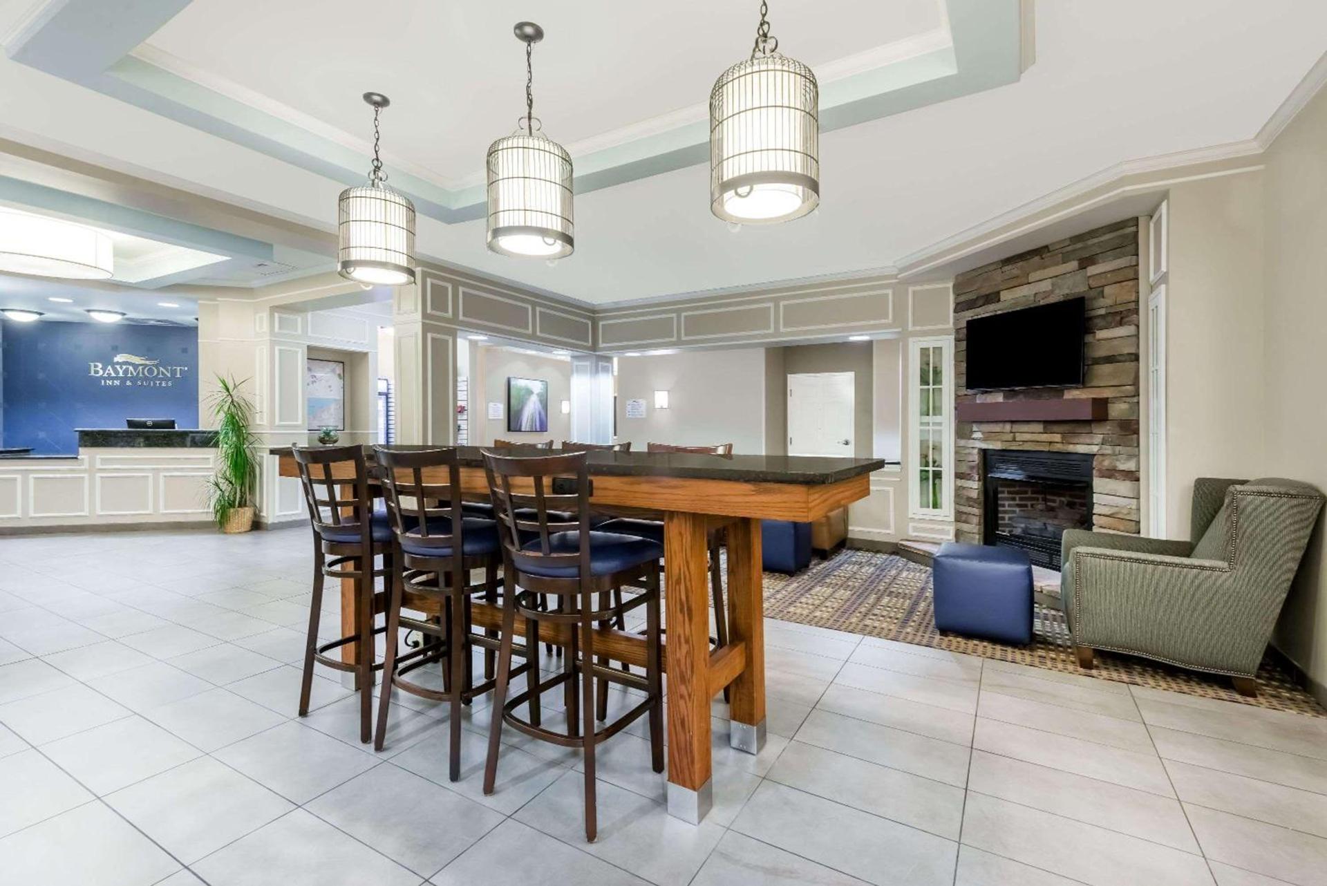 Baymont by Wyndham Erie photo 47