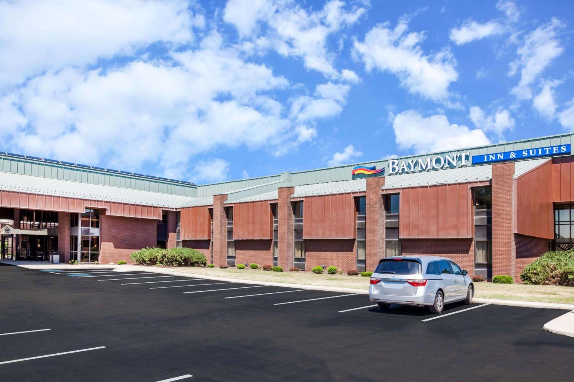 Baymont by Wyndham Elkhart — hotel in Elkhart