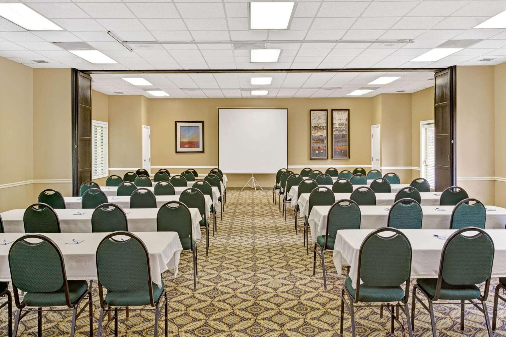 Provo River Inn photo 12