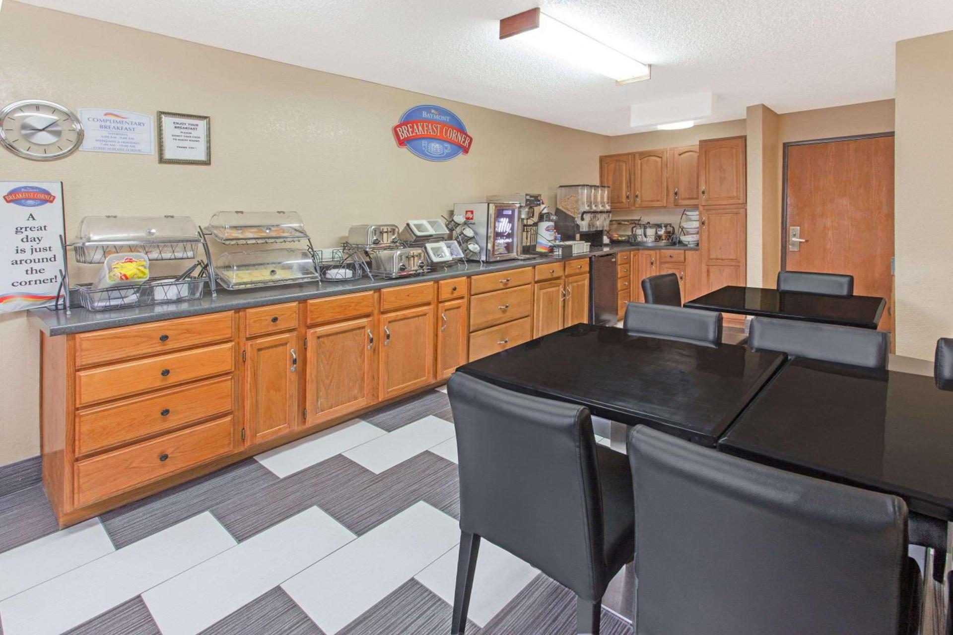 Baymont by Wyndham Smyrna photo 15
