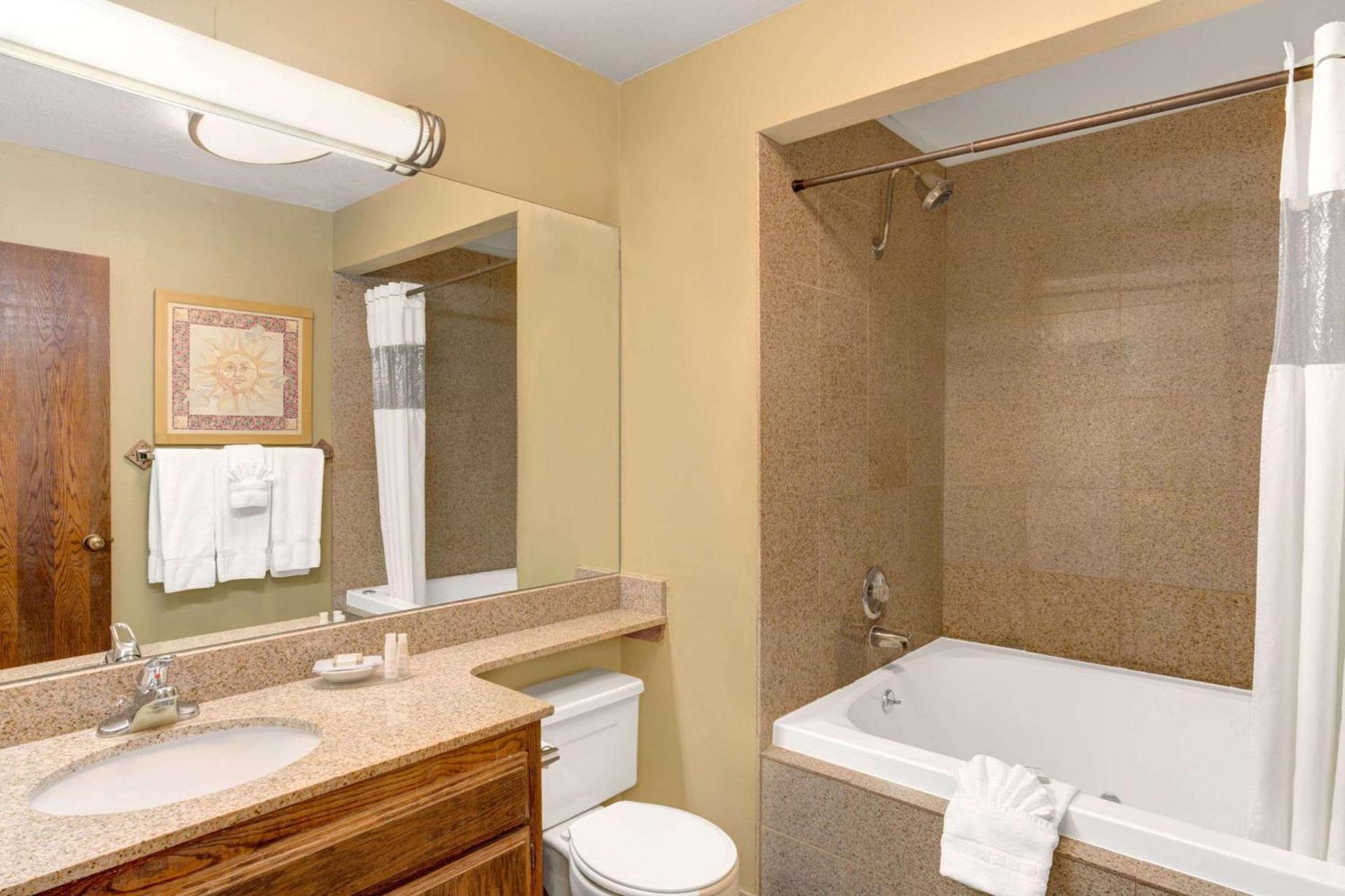 Provo River Inn photo 7
