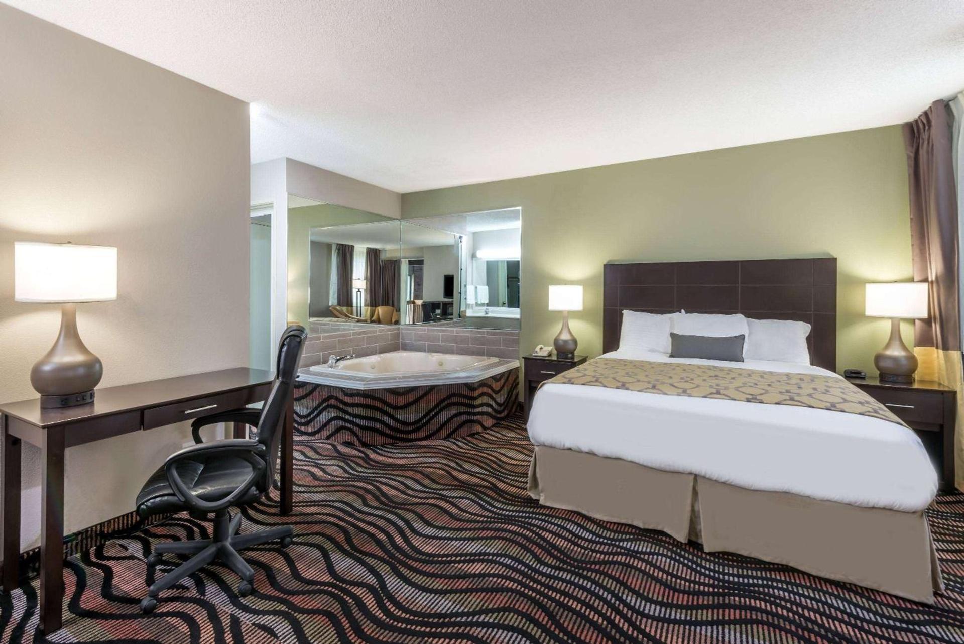 Baymont by Wyndham Cambridge photo 10