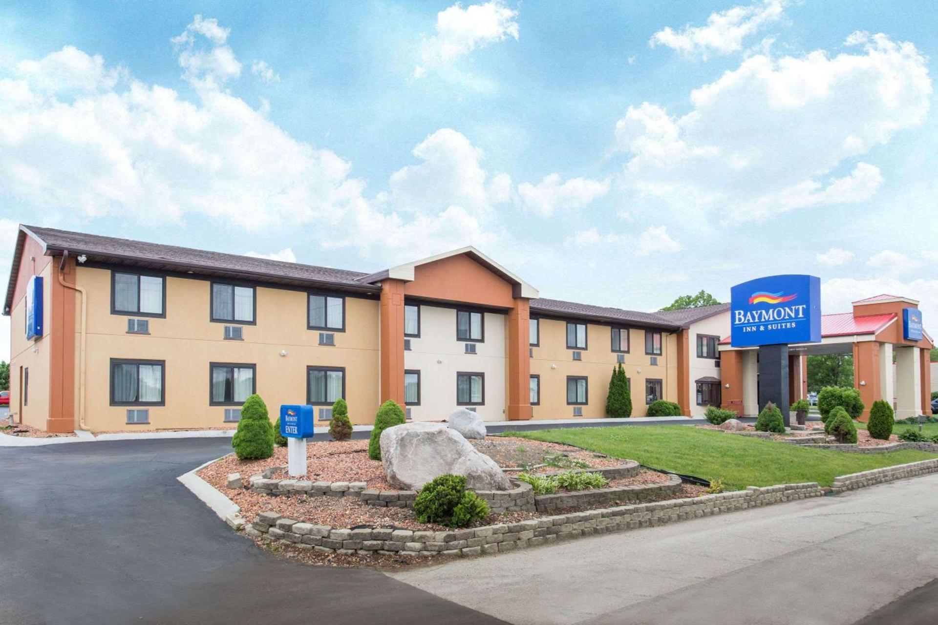 Baymont by Wyndham Waukesha — hotel in Waukesha