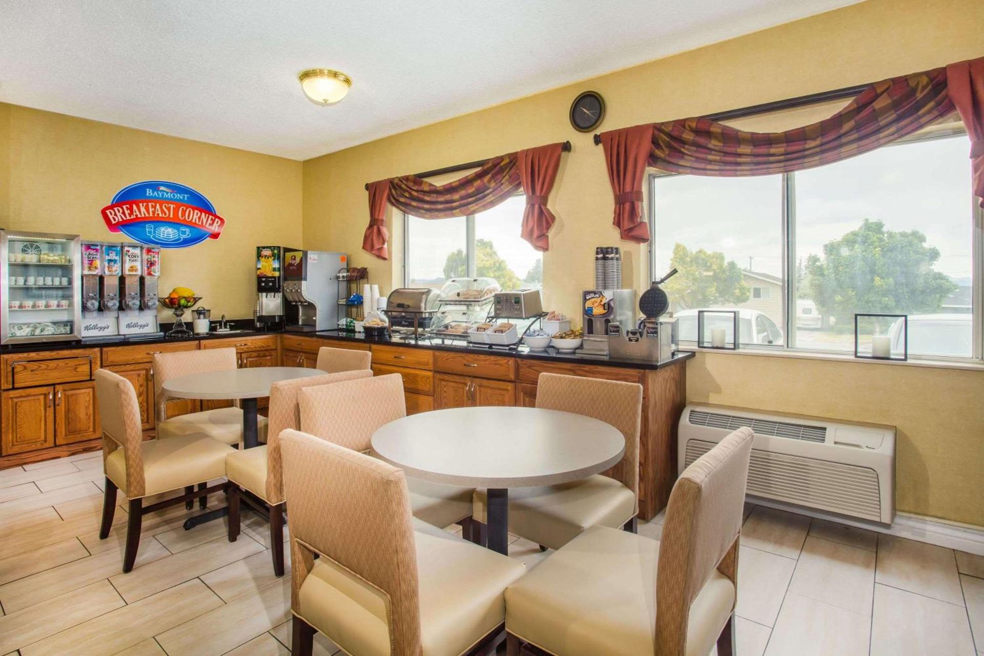 Baymont by Wyndham Helena photo 11