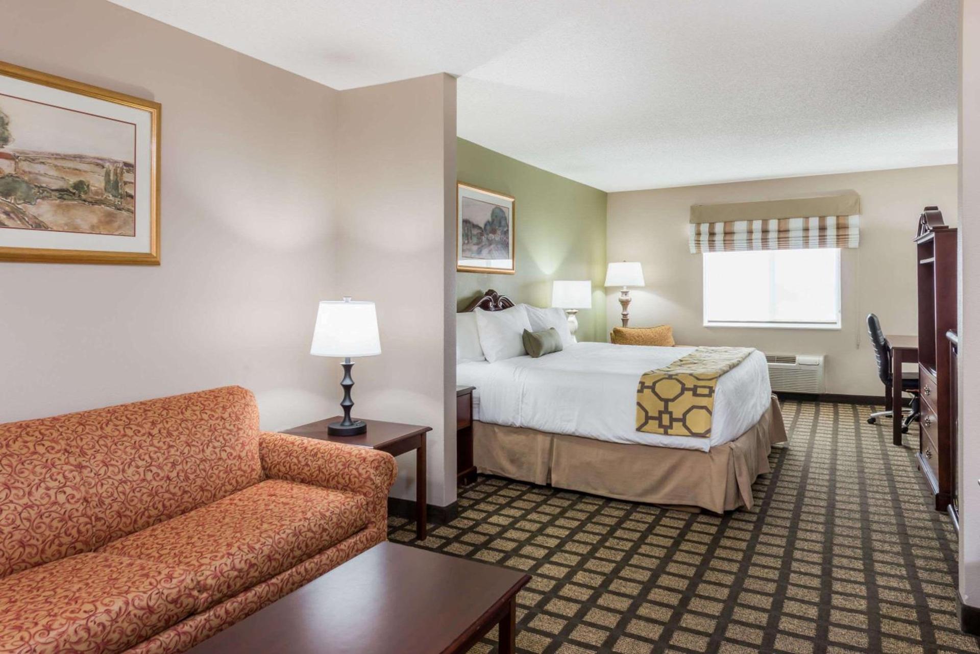 Baymont by Wyndham Fulton photo 9