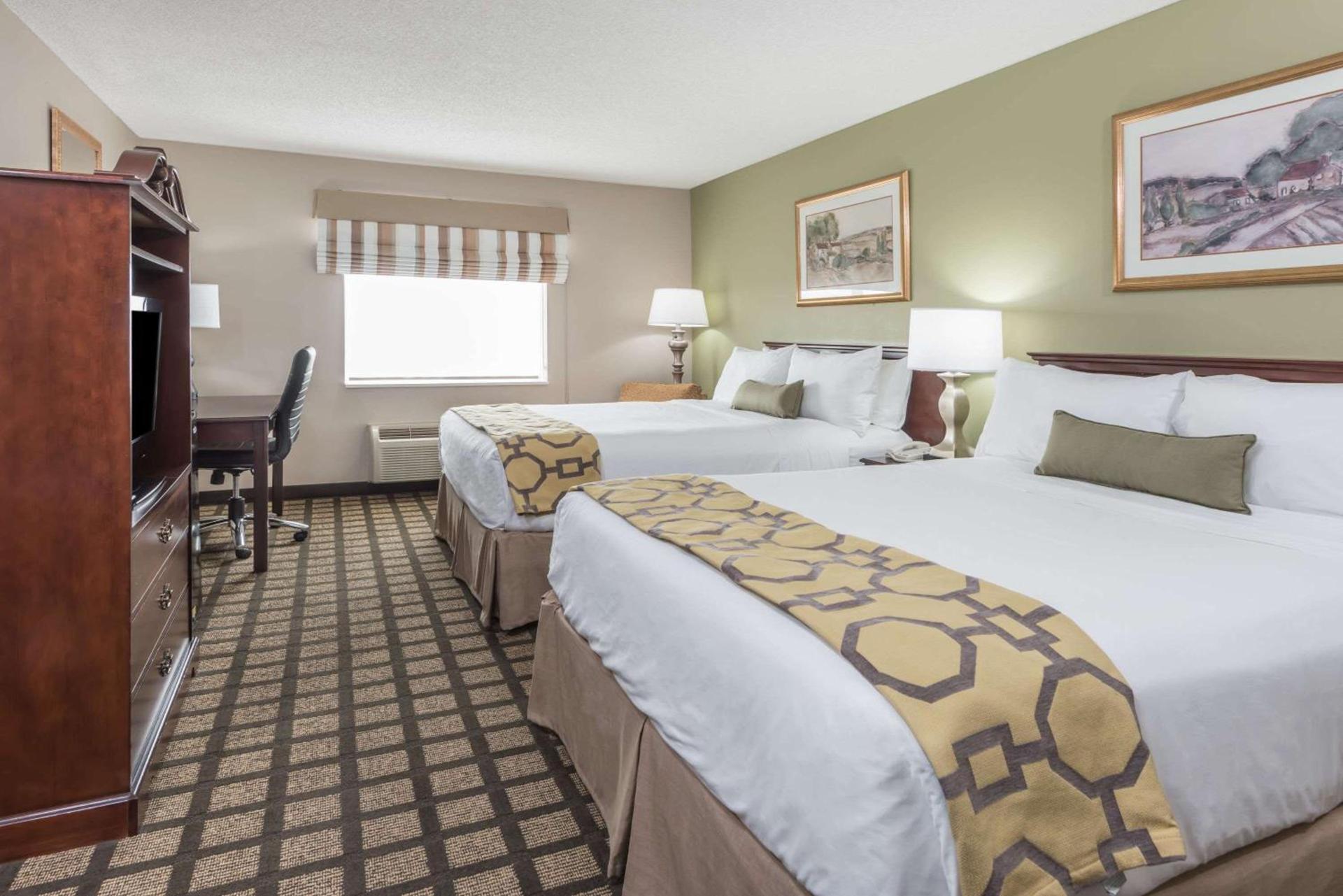 Baymont by Wyndham Fulton photo 7