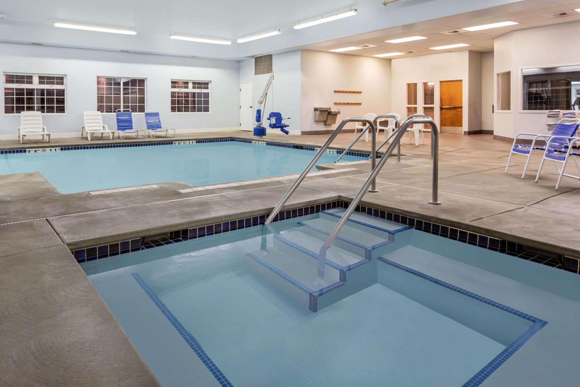 SilverStone Inn & Suites Spokane Valley photo 17