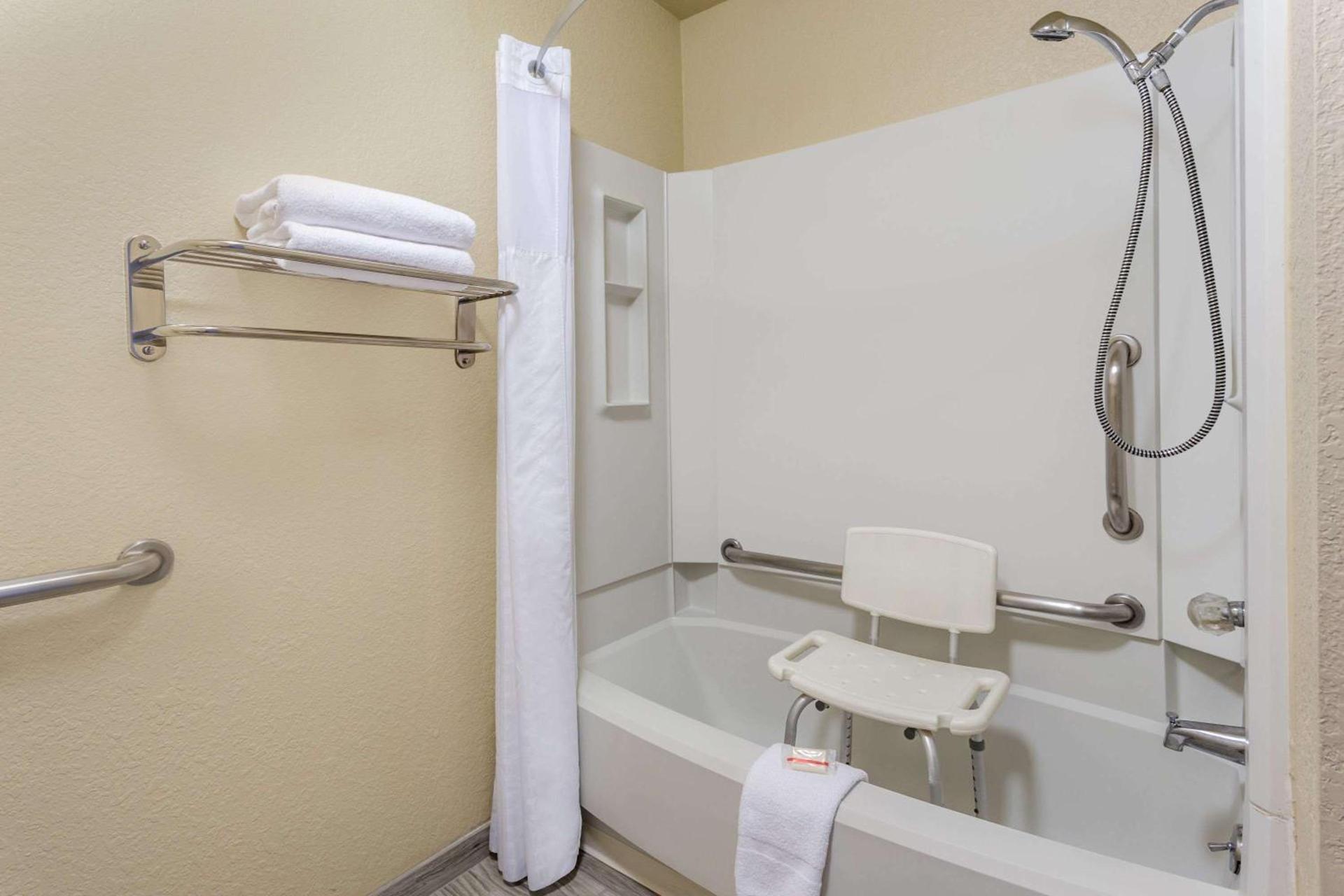 SilverStone Inn & Suites Spokane Valley photo 15