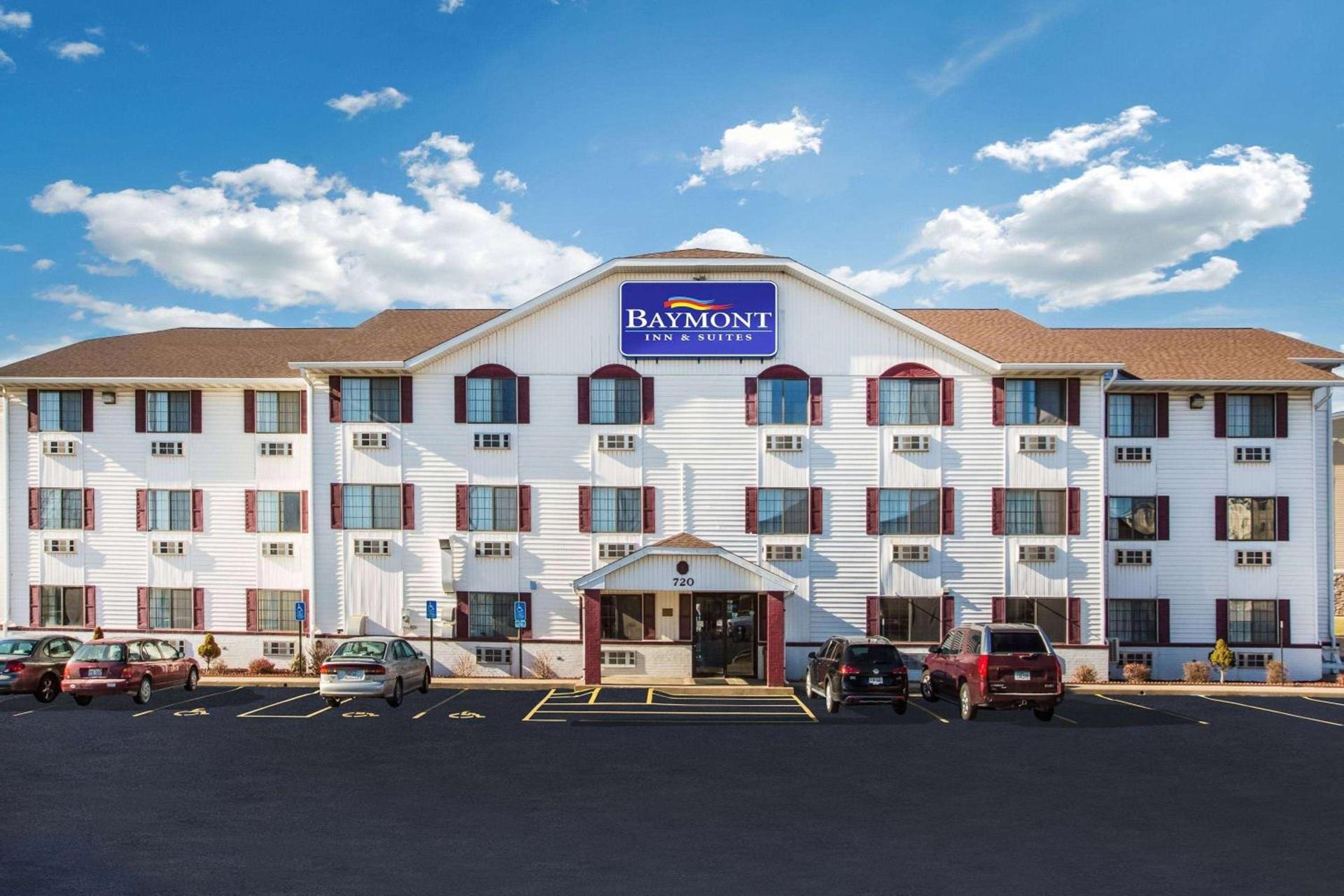 Baymont by Wyndham Cedar Rapids — hotel in Cedar Rapids