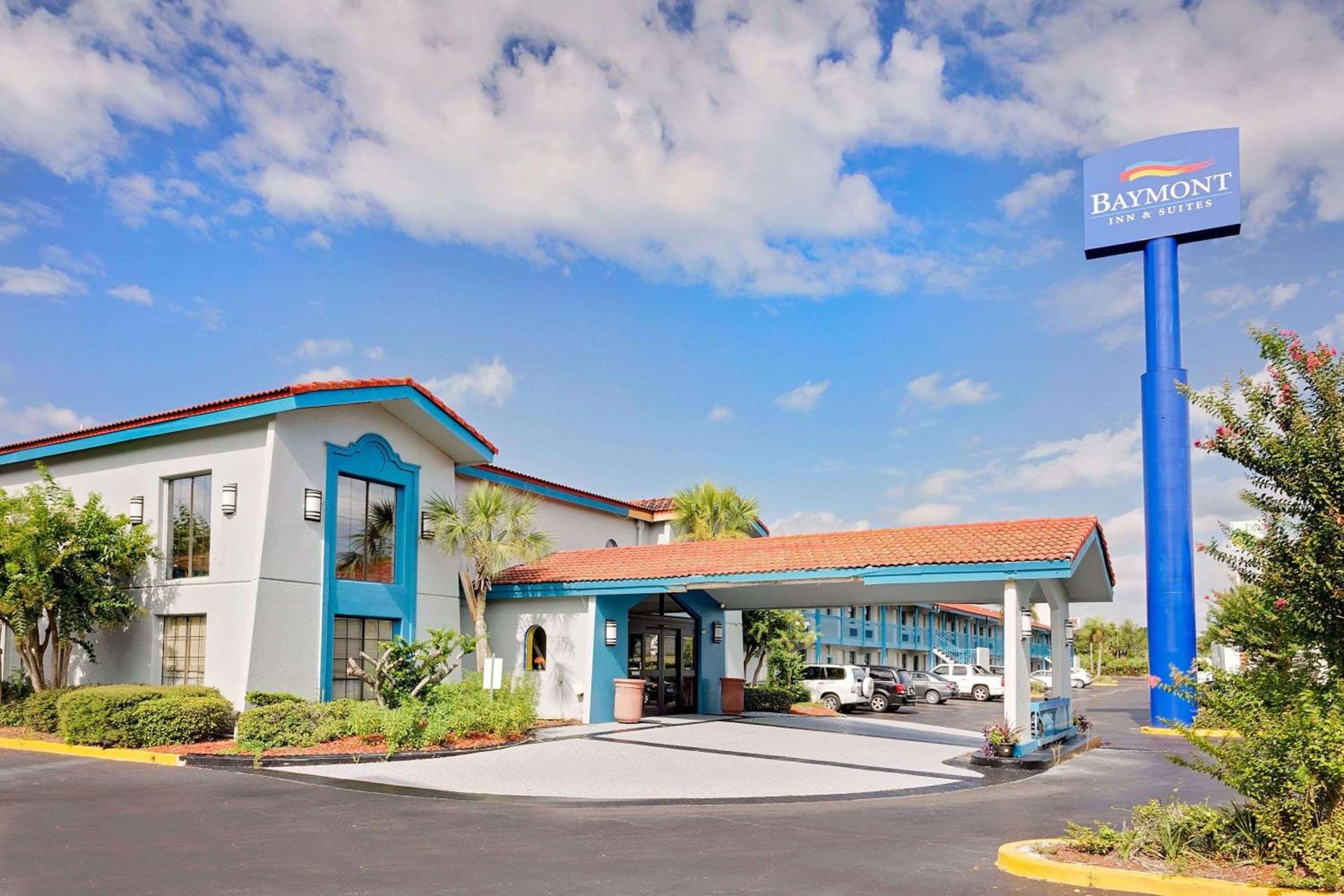 Baymont by Wyndham Jacksonville Orange Park photo 1