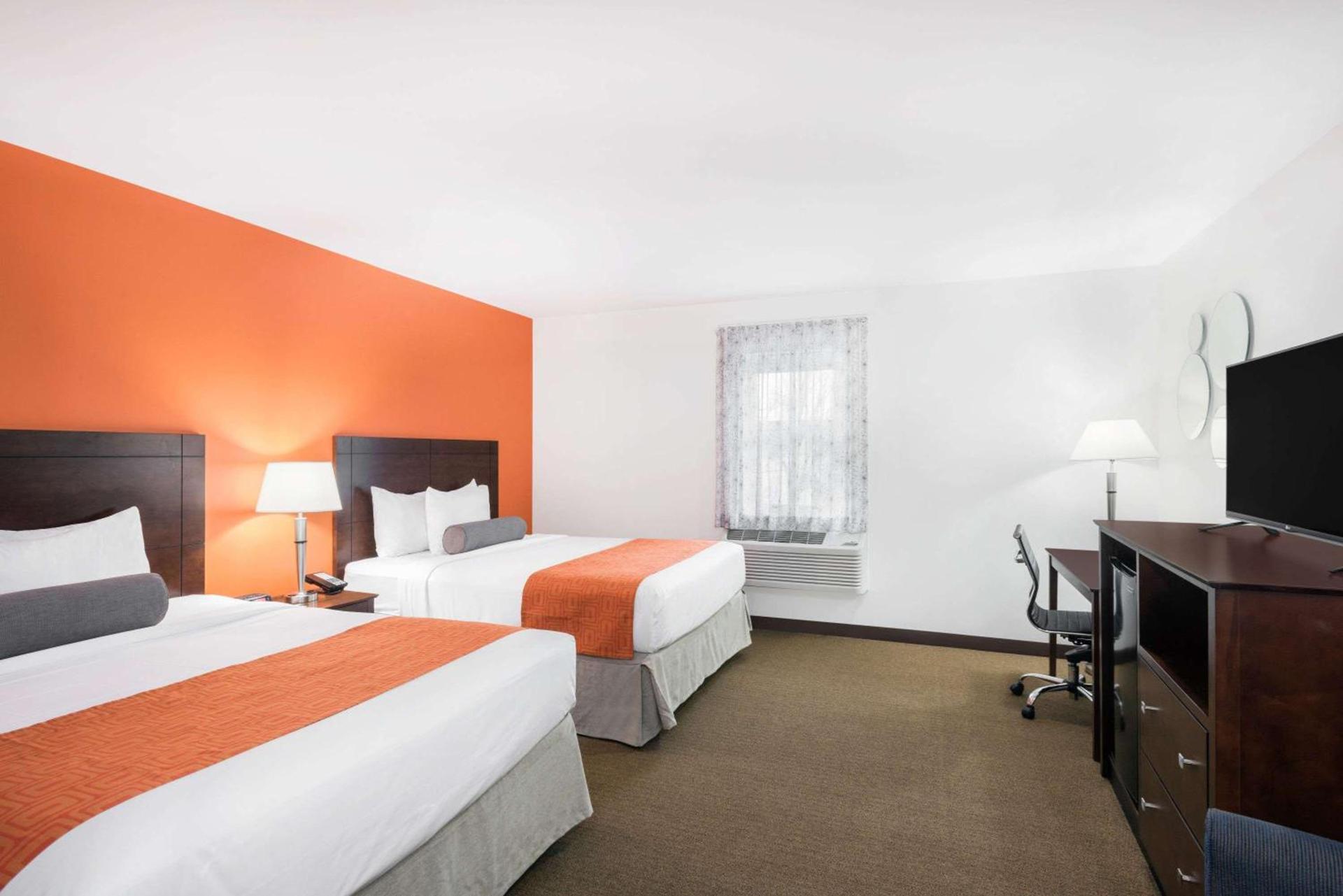 Howard Johnson by Wyndham Quincy/ Boston photo 11