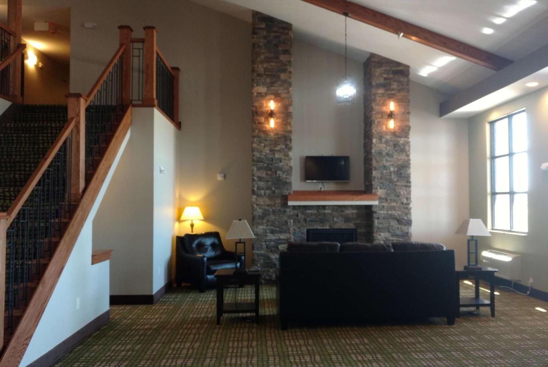 Baymont by Wyndham Oacoma photo 17