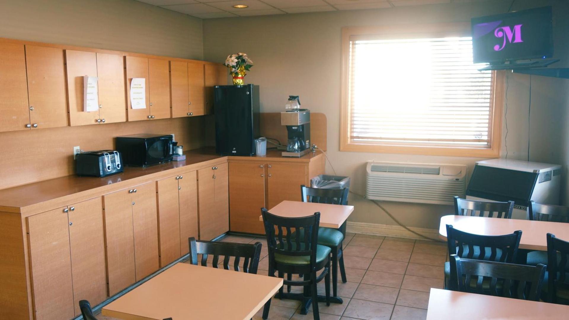 Baton Rouge West Inn photo 21