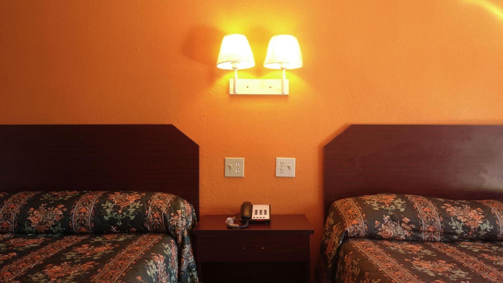Baton Rouge West Inn photo 14
