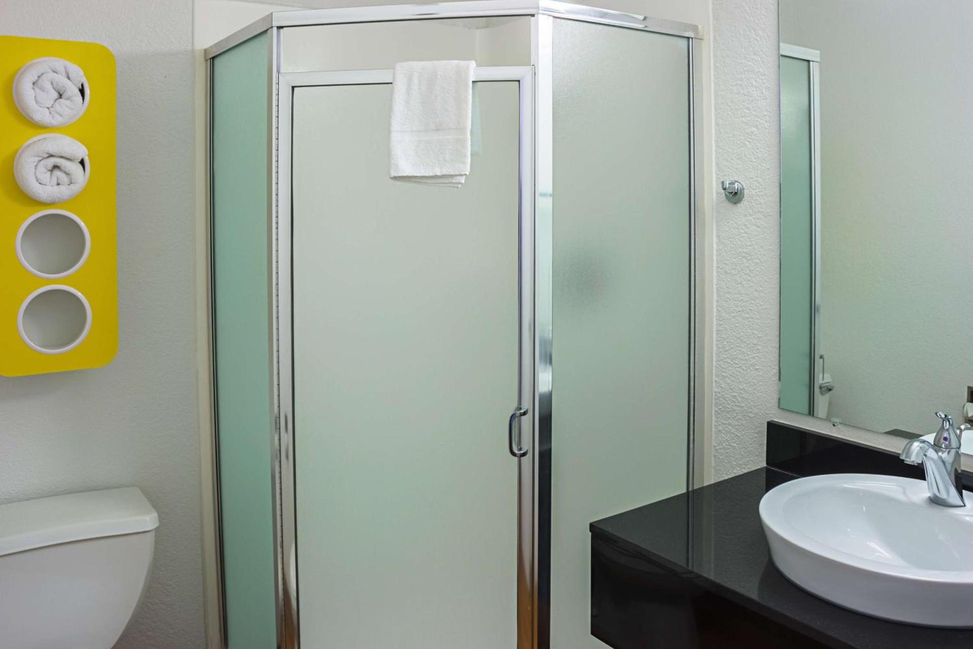 Motel 6-Porterville, CA photo 45