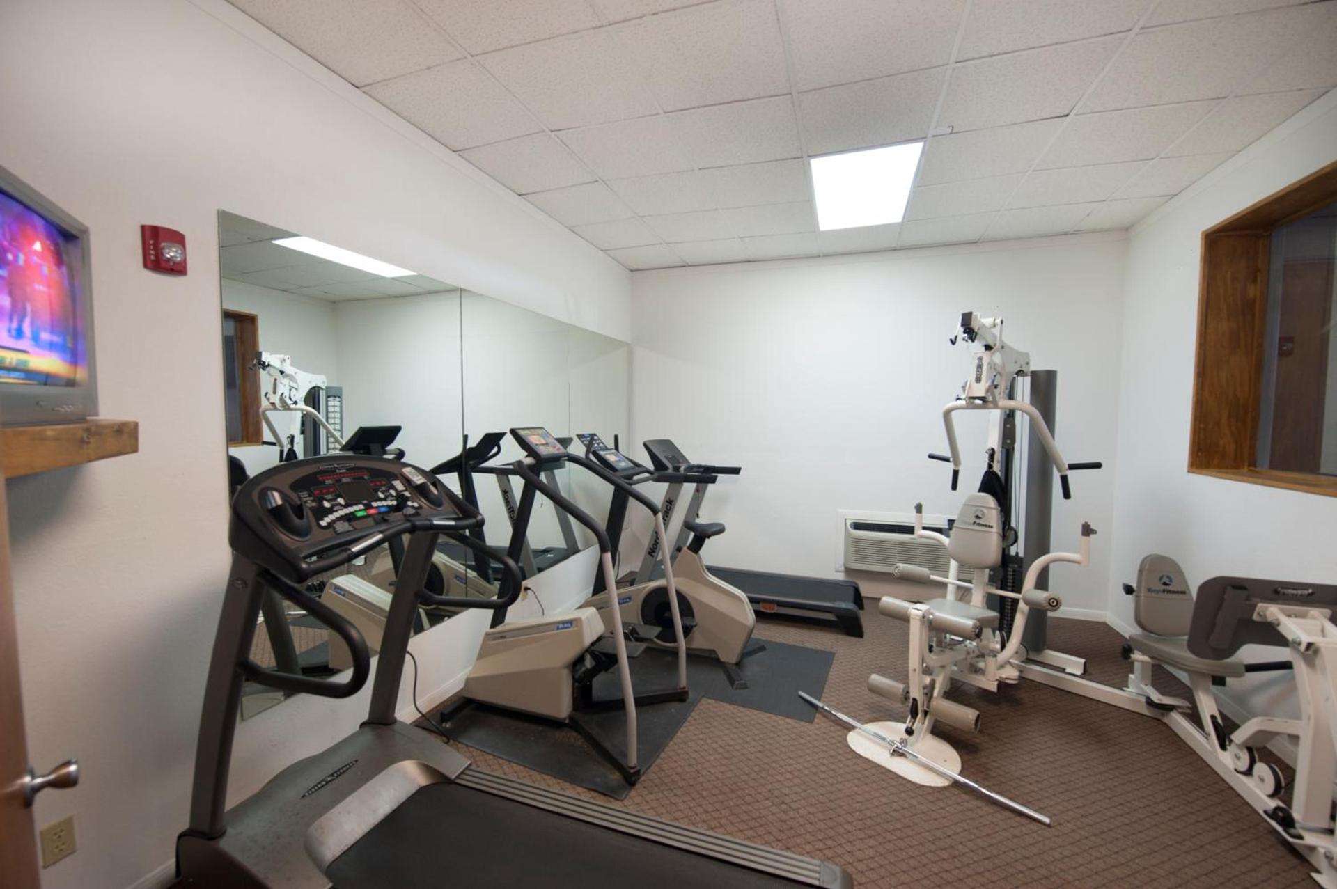 Days Inn & Suites by Wyndham Laredo photo 23