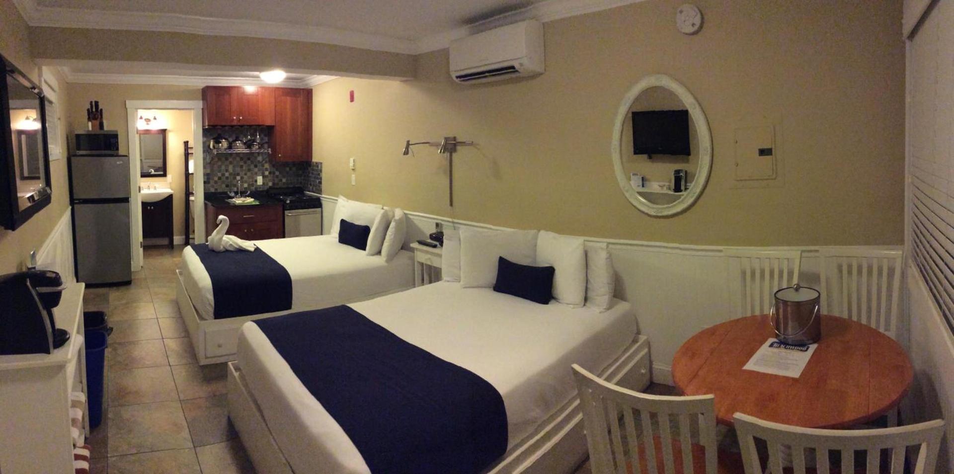 The Beachwood photo 42