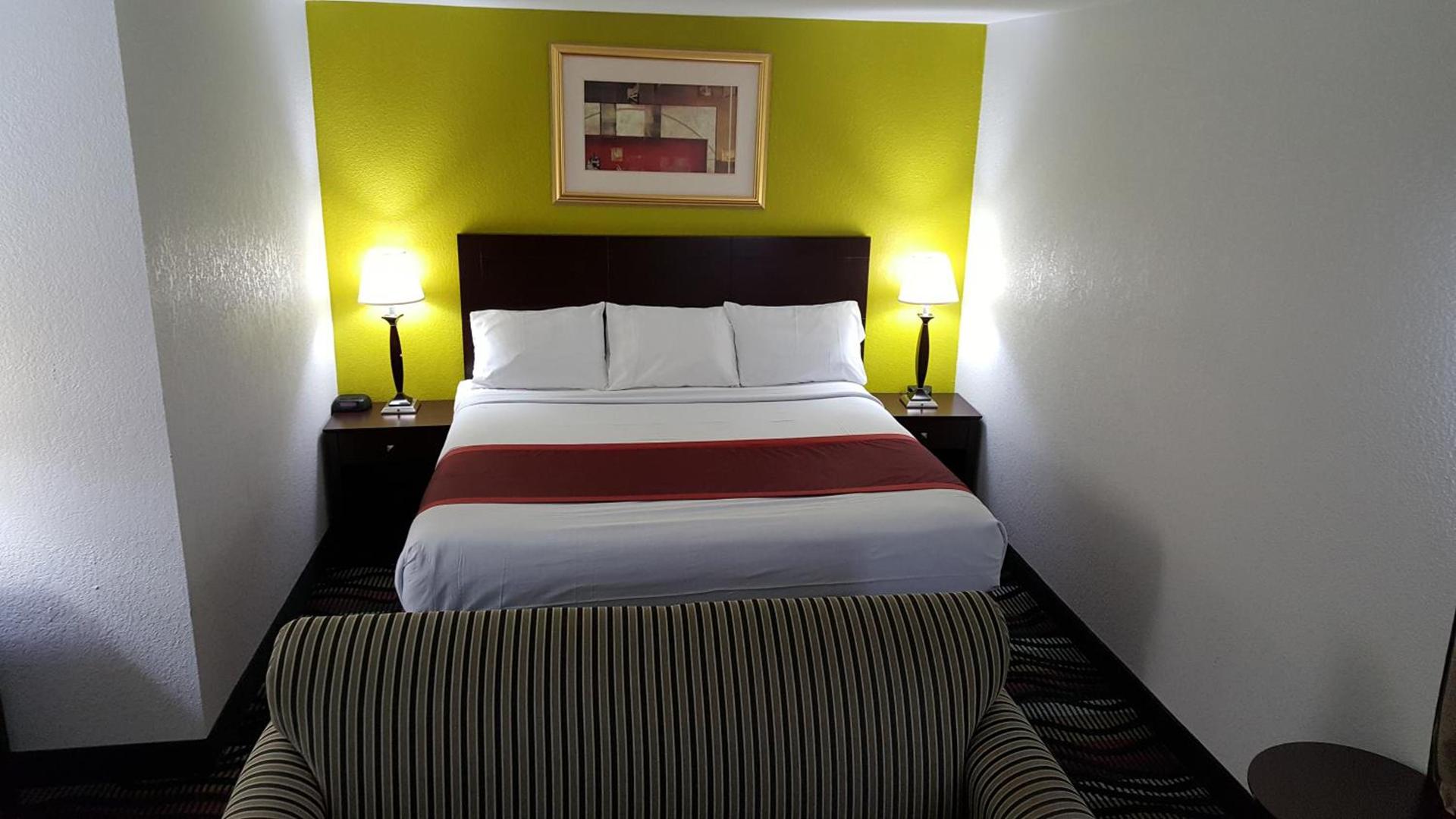 Horizon Inn photo 34